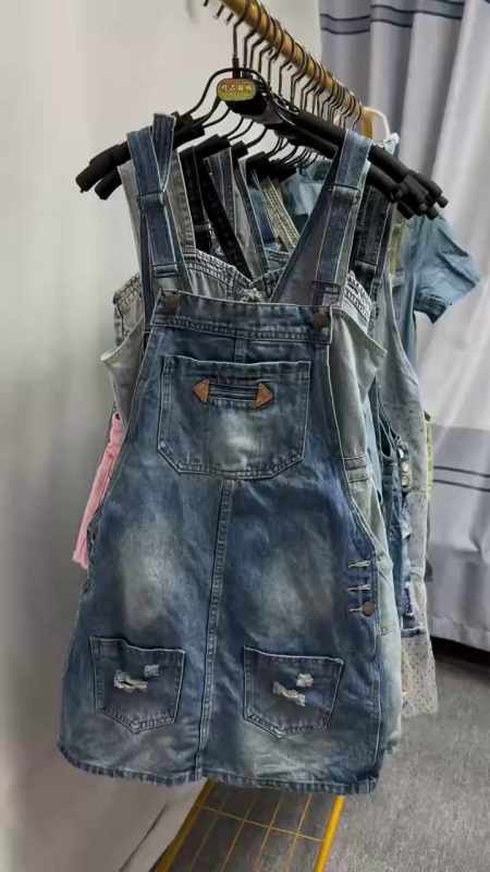 2000 Pieces Washed Assorted Suspender Denim Shorts & Skirts Bulk Clearance - Image 1