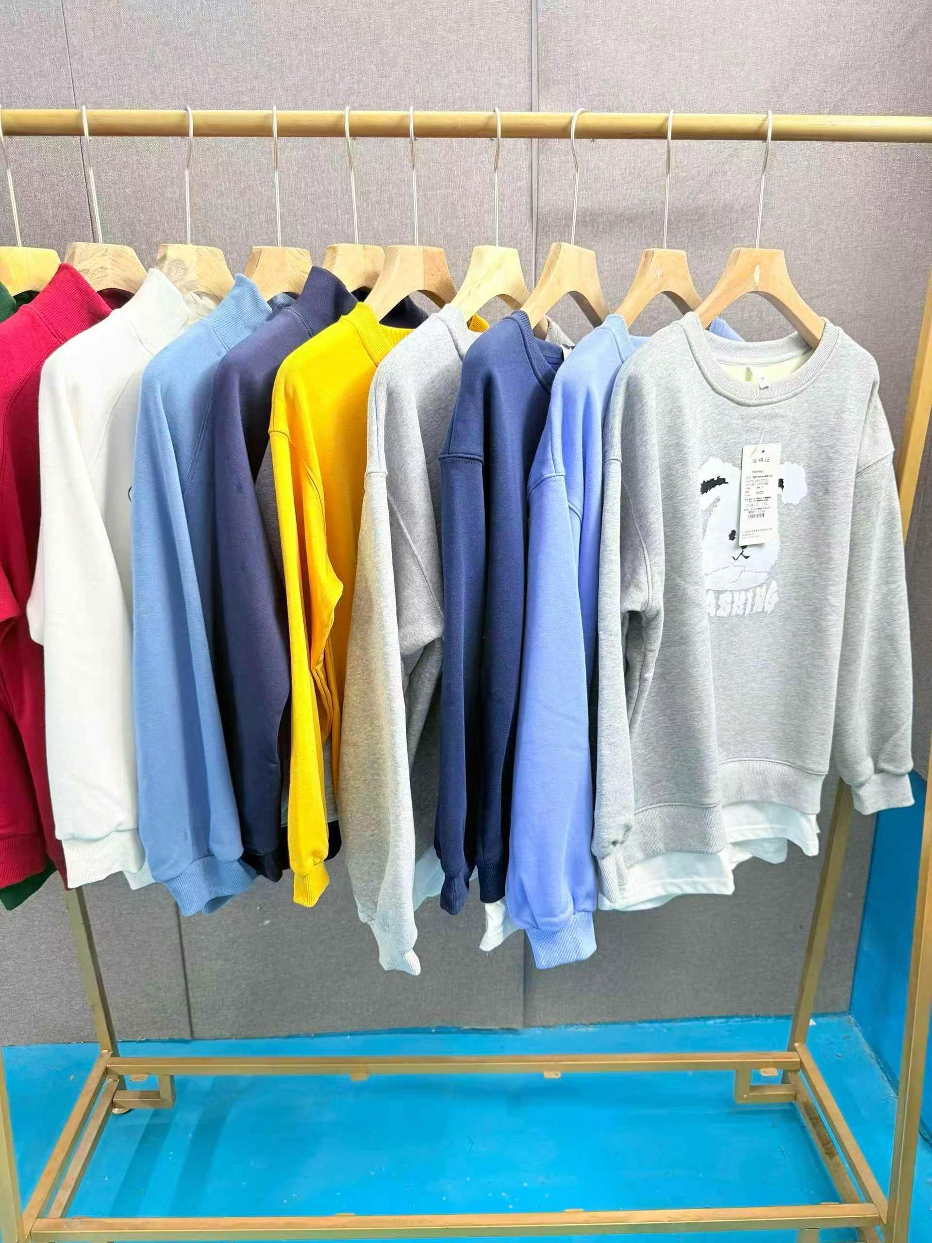 Clearance Fake Two-piece Round Neck Cotton Sweatshirt, S-3XL, About 2600 Pieces - Image 3