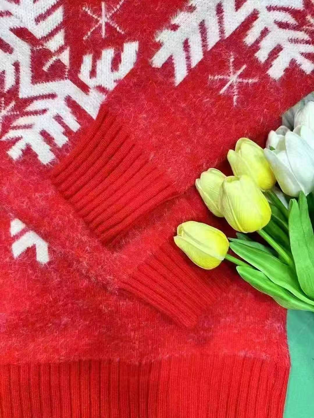 Clearance 330 Pieces Christmas Style Mink Cashmere Sweaters - Image 3
