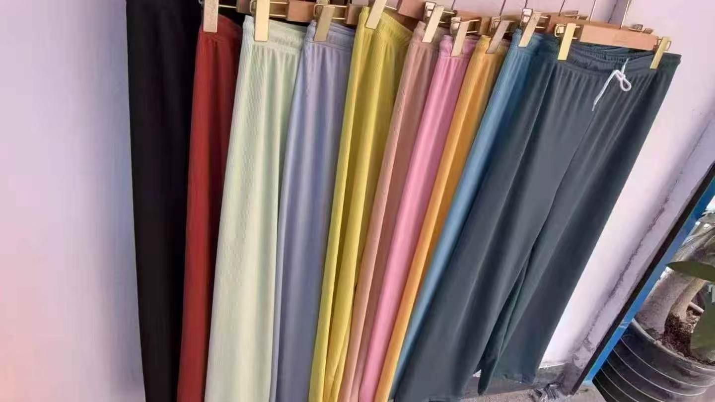 Legginsy z lodowego jedwabiu, minimalne zamówienie 5000 sztuk, jeden rozmiar, wiele kolorów - Image 3