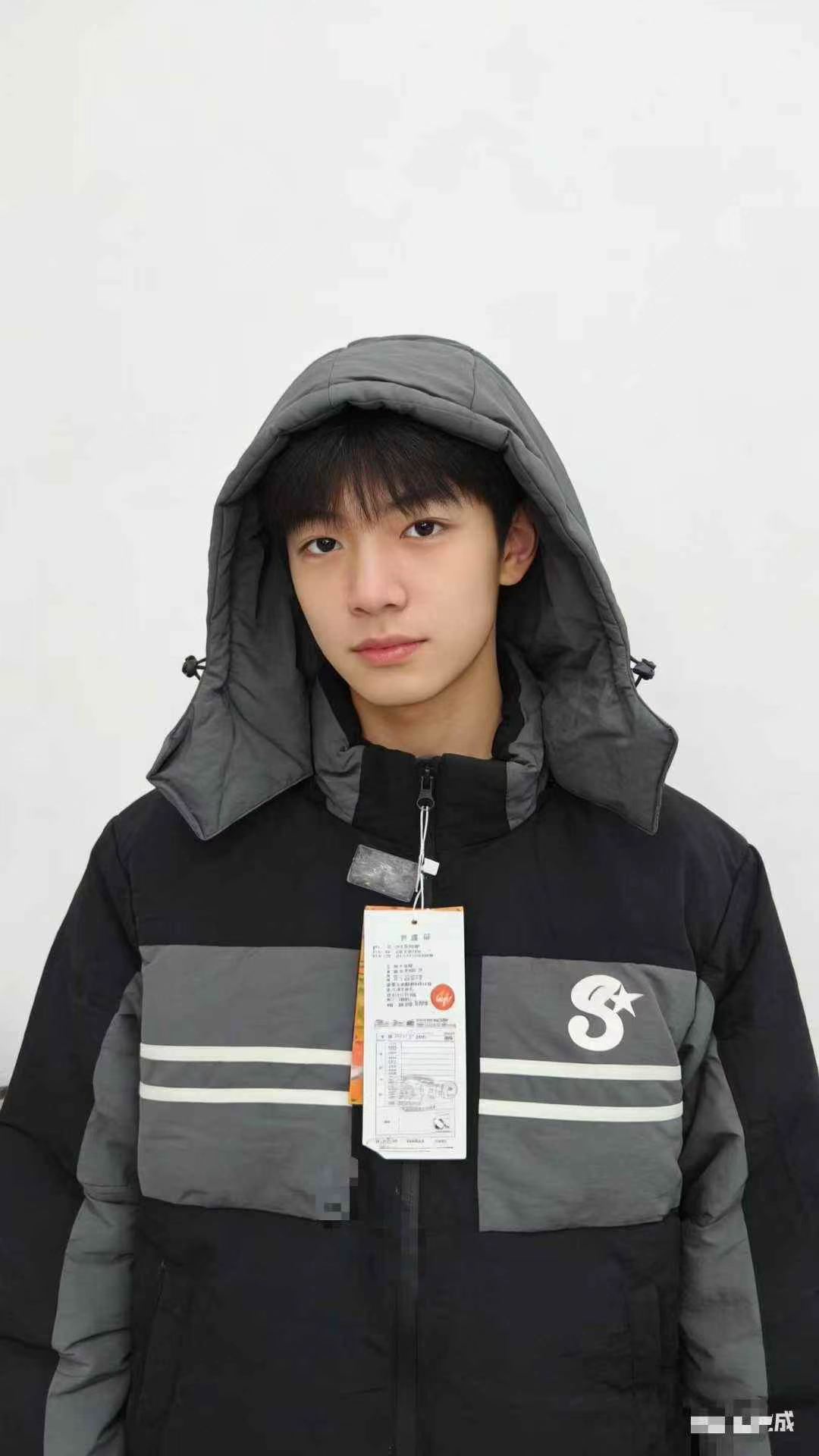400 Pcs Teen Kids Down Jackets - Image 2