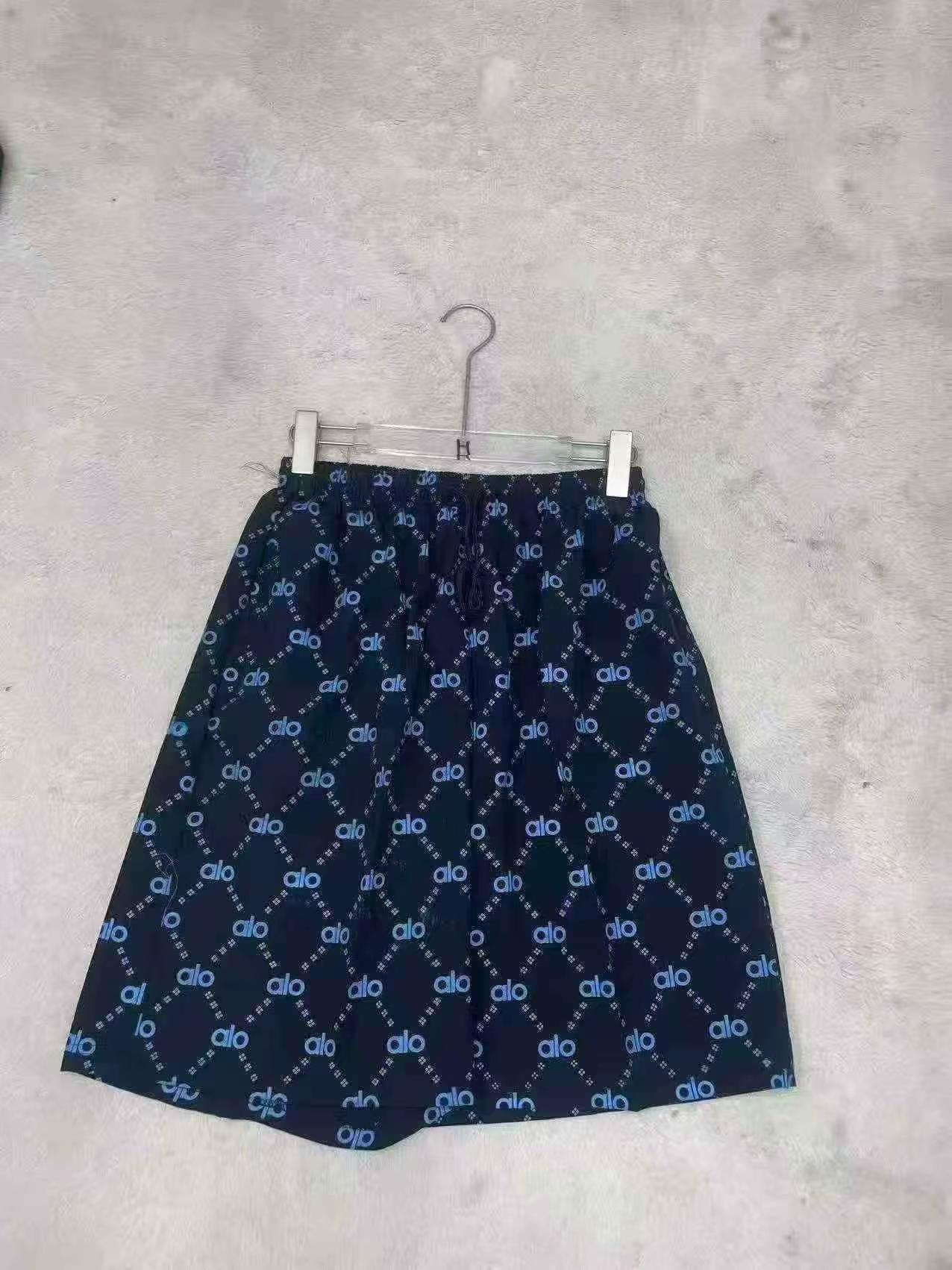 4000 Pcs Men's 2026 Summer New Full Printed Loose Cotton Casual Shorts - Image 3