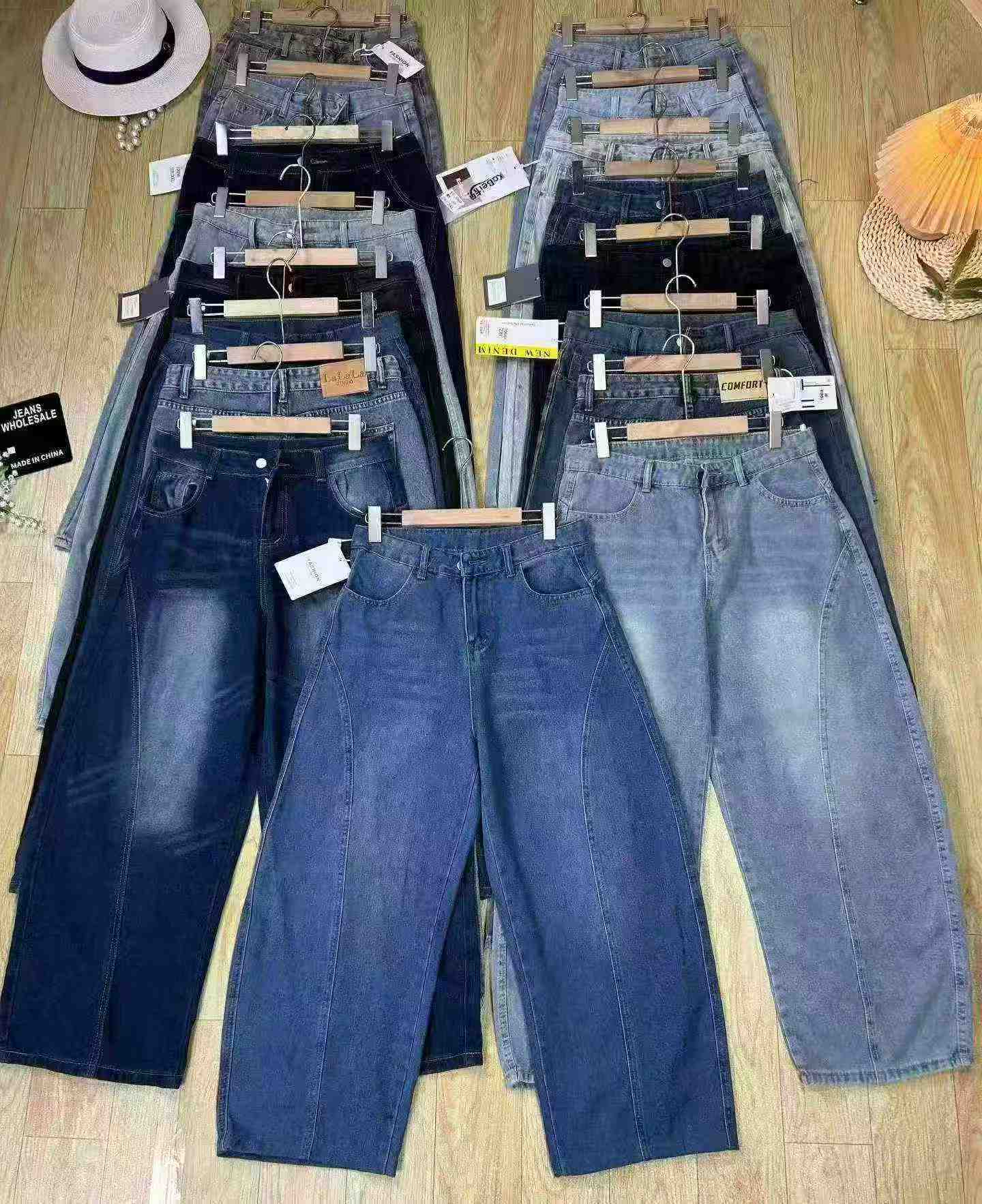Bán sỉ 1500 chiếc quần jeans ống rộng nữ hỗn hợp - Image 2