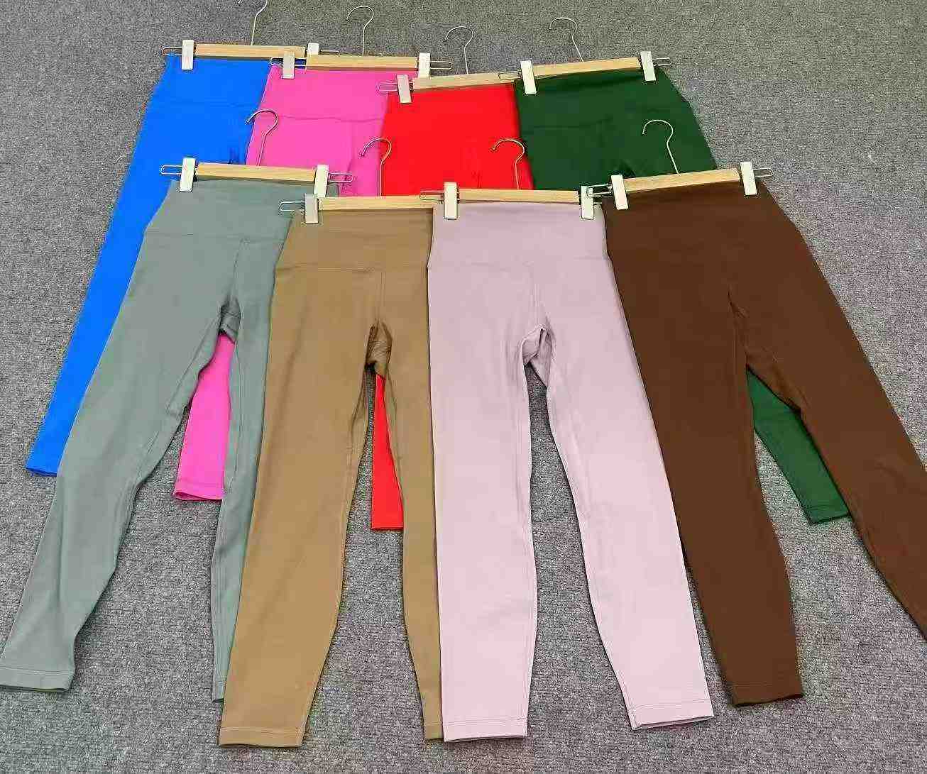 10500 PCS Same Brand Nylon Yoga Sports Pants - Image 9
