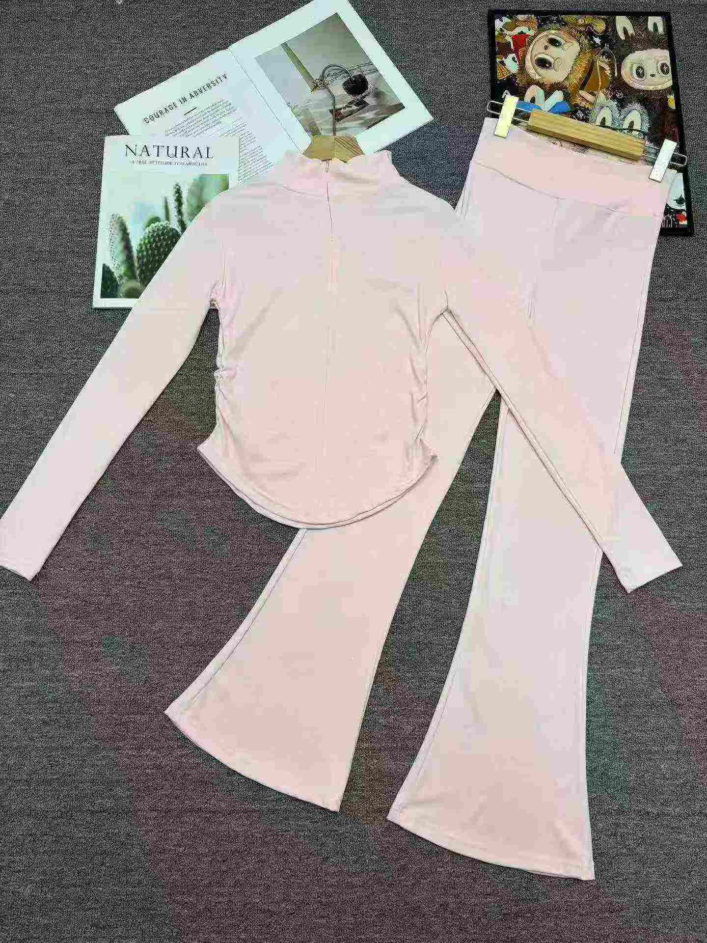 1180 Pcs High Quality Spring Autumn Yoga Sports Set - Image 4