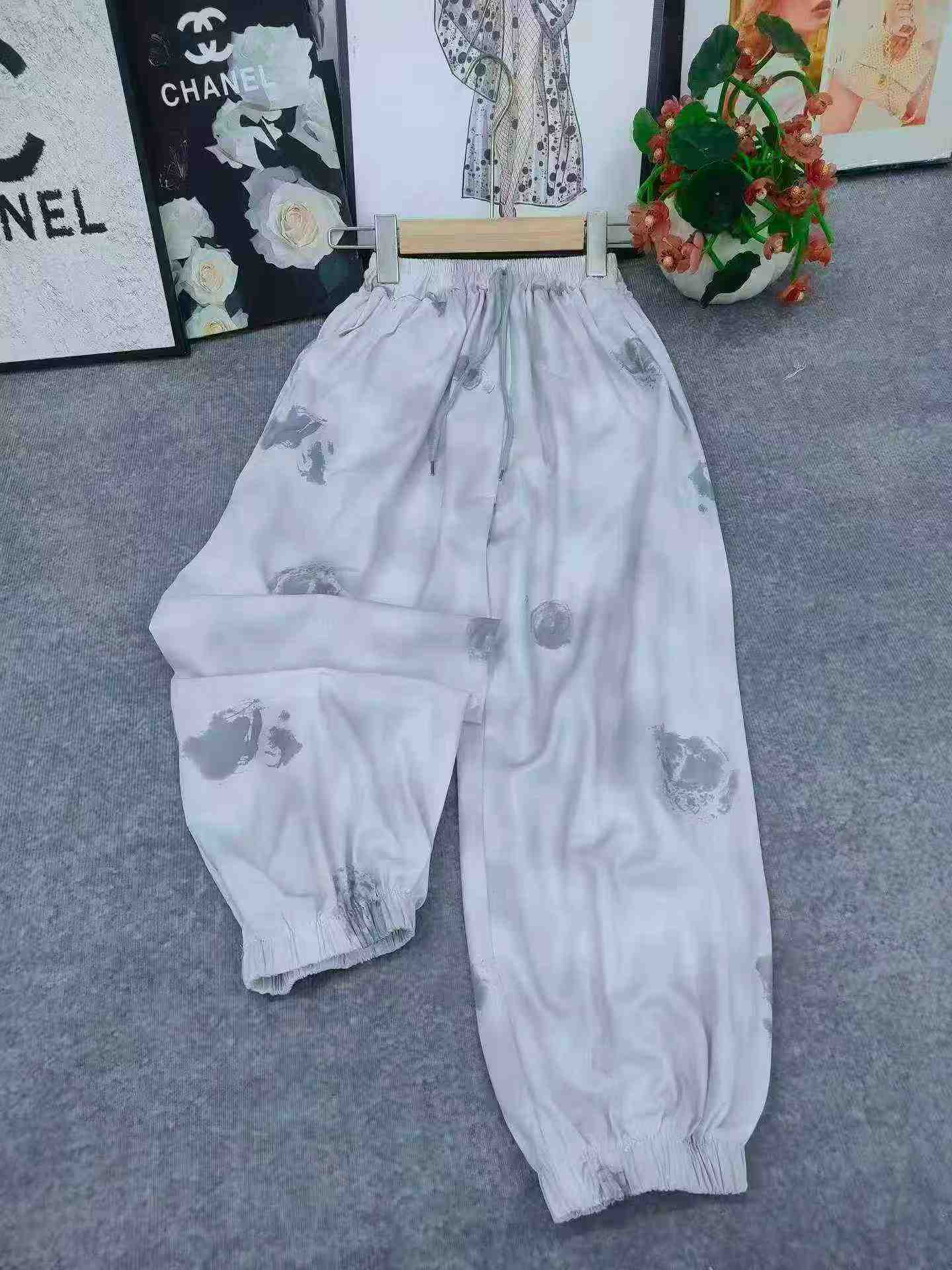 317 pièces de pantalons pour enfants de style encre de Chine - Image 4