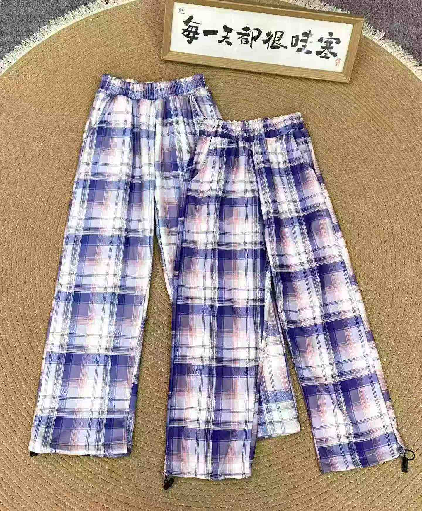 Pantalons décontractés à carreaux pour enfants, 484 pièces au total - Image 3