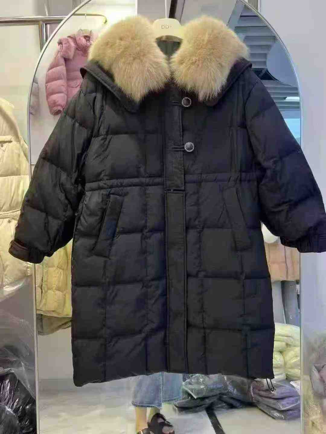 Manteau matelassé long haut de gamme de style coréen avec grand col en fourrure, 495 pièces - Image 5