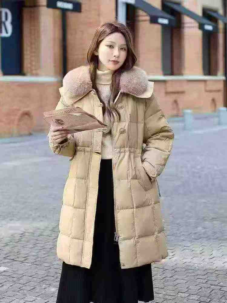 Manteau matelassé long haut de gamme de style coréen avec grand col en fourrure, 495 pièces - Image 6