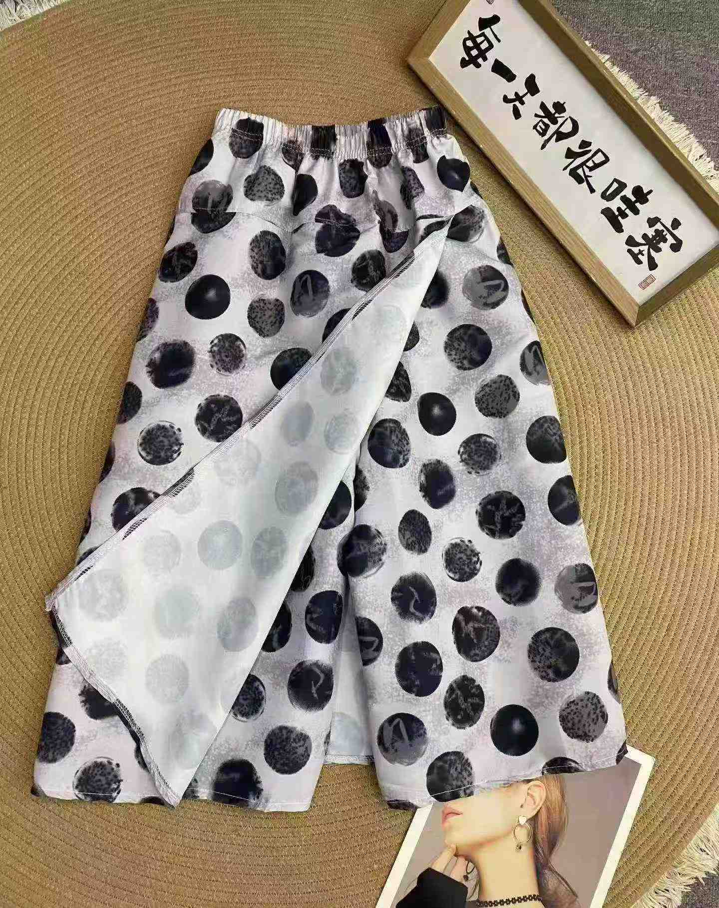 Pantalons culottes décontractés à pois taille haute pour femmes, 329 pièces - Image 3