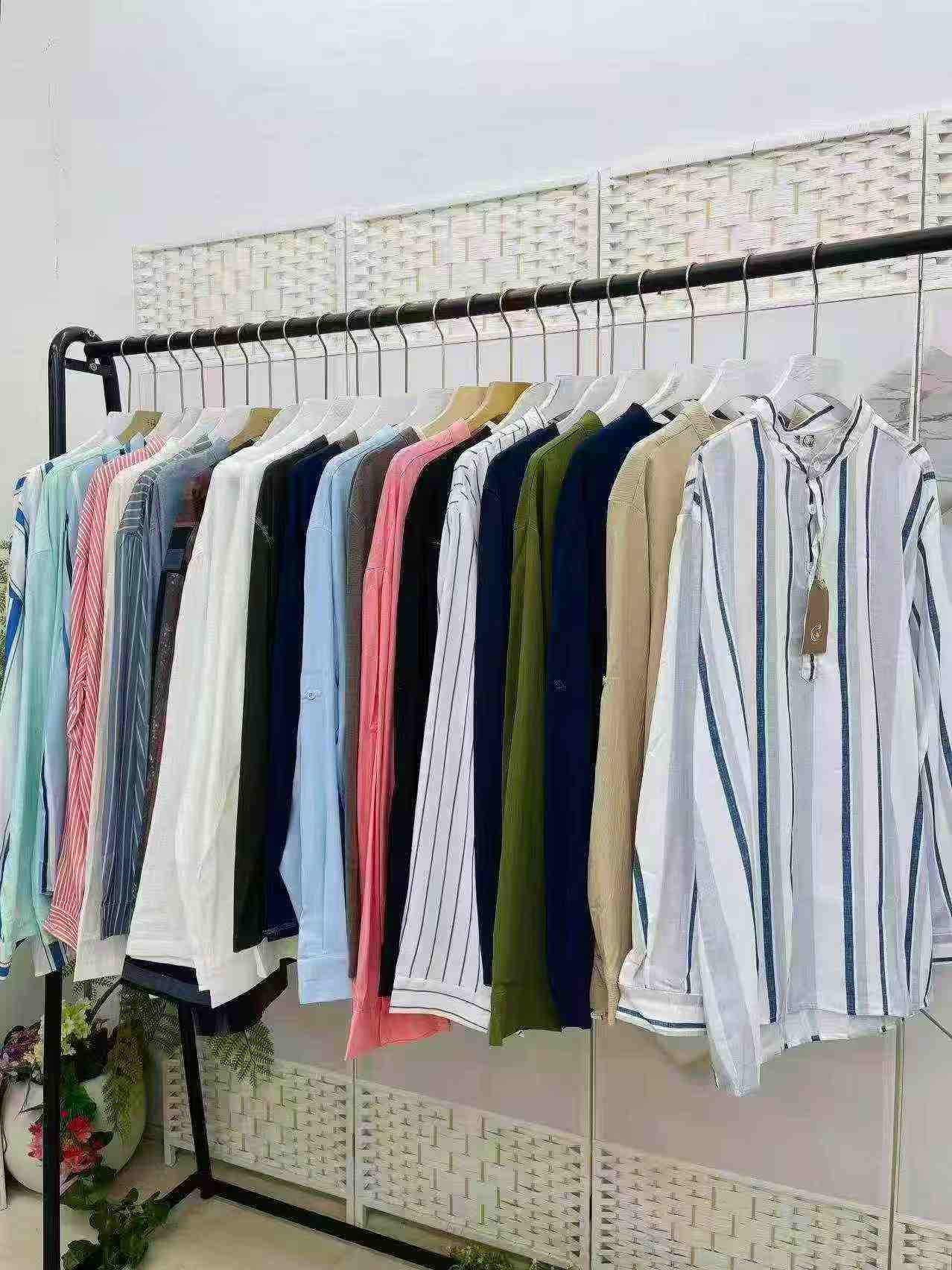 Atasan Pria Kerah Kancing Setengah Barang Perdagangan Luar Negeri, 717 Potong - Image 6