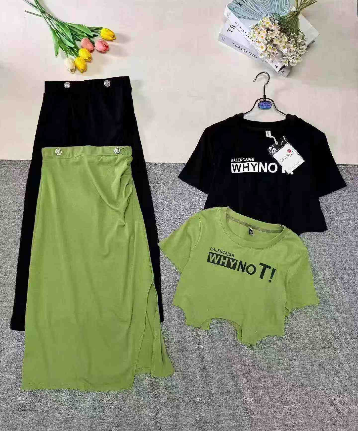 Set Dua Helai Lengan Pendek Leher Bulat Kapas Cetakan Huruf & Rok Belah, Kira-kira 310 Set - Image 4