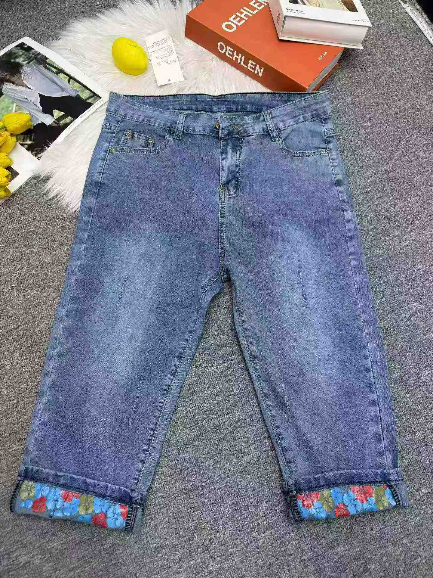 Nuevos jeans de mezclilla recortados de talla grande de tendencia 2026, liquidación a granel de 226 piezas - Image 6
