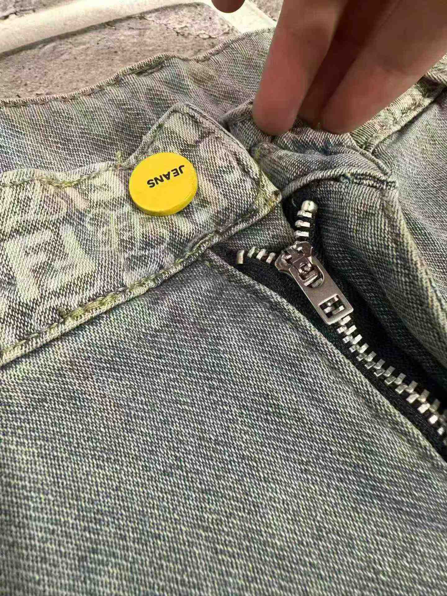 251 Helai Seluar Jeans Slim Skinny Bercetak Trendi Lelaki - Image 9