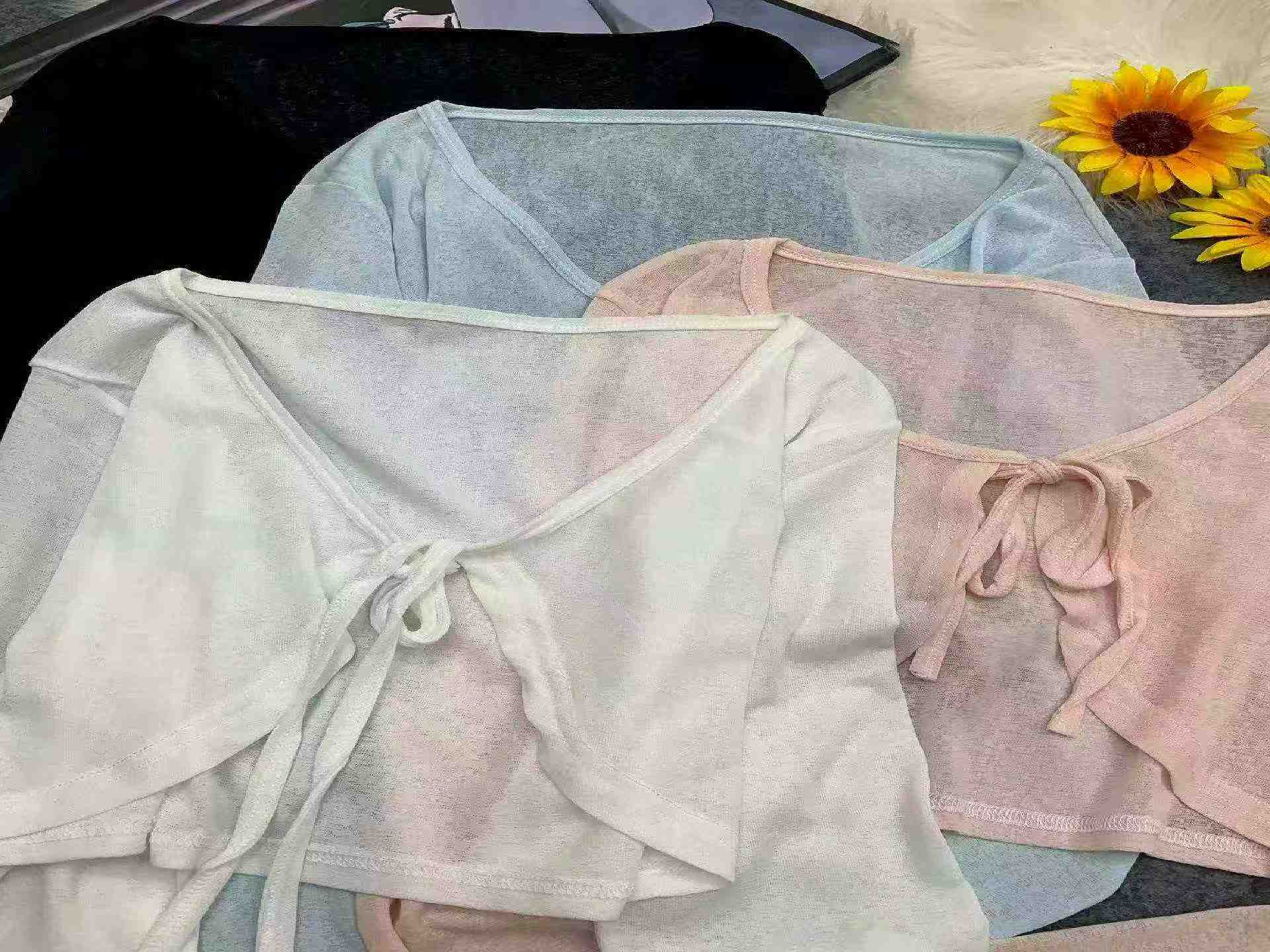 Nouveauté d'été : Cardigan en maille de soie glacée uni et sobre à col V à nouer, 340 pièces - Image 9