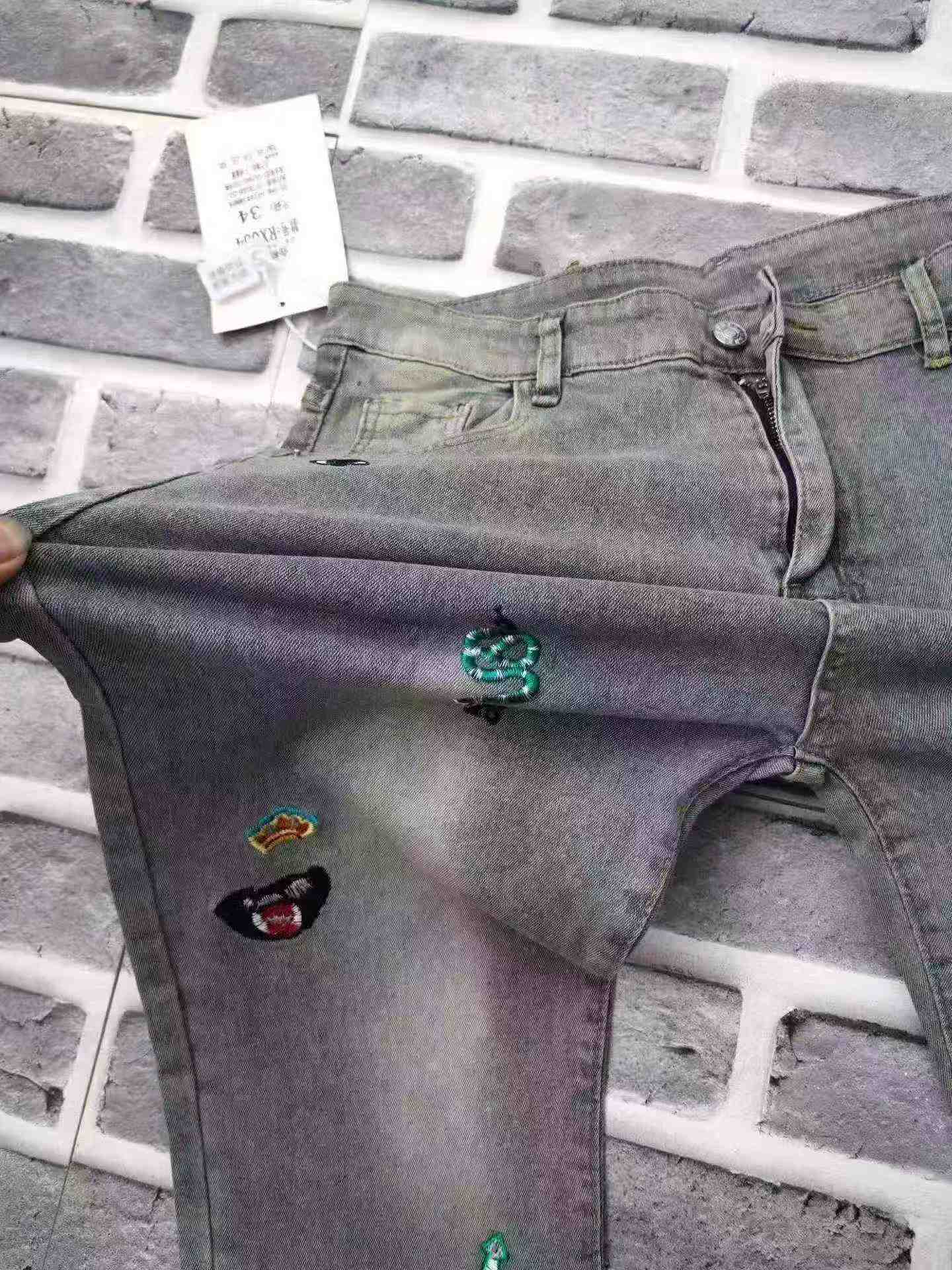 Sekitar 500 Potong Celana Jeans Lurus Musim Panas Pria Bermotif Bordir Model Slim Stretch Elastis - Image 8