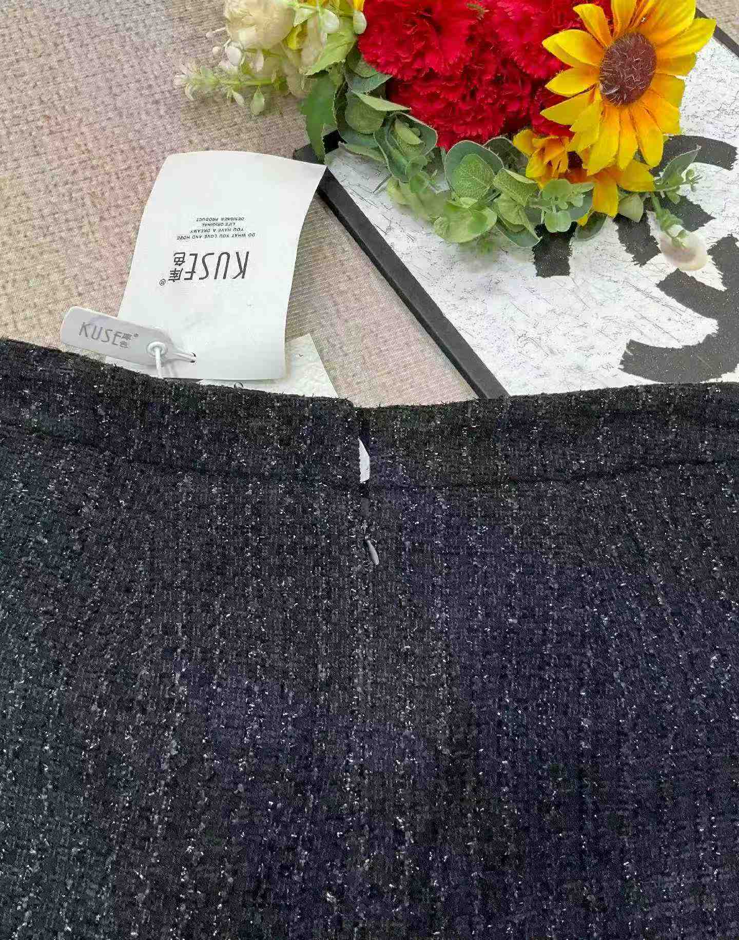 Rok Pendek Tweed Wanita Baru Musim Gugur-Dingin 4000 Pcs - Image 9