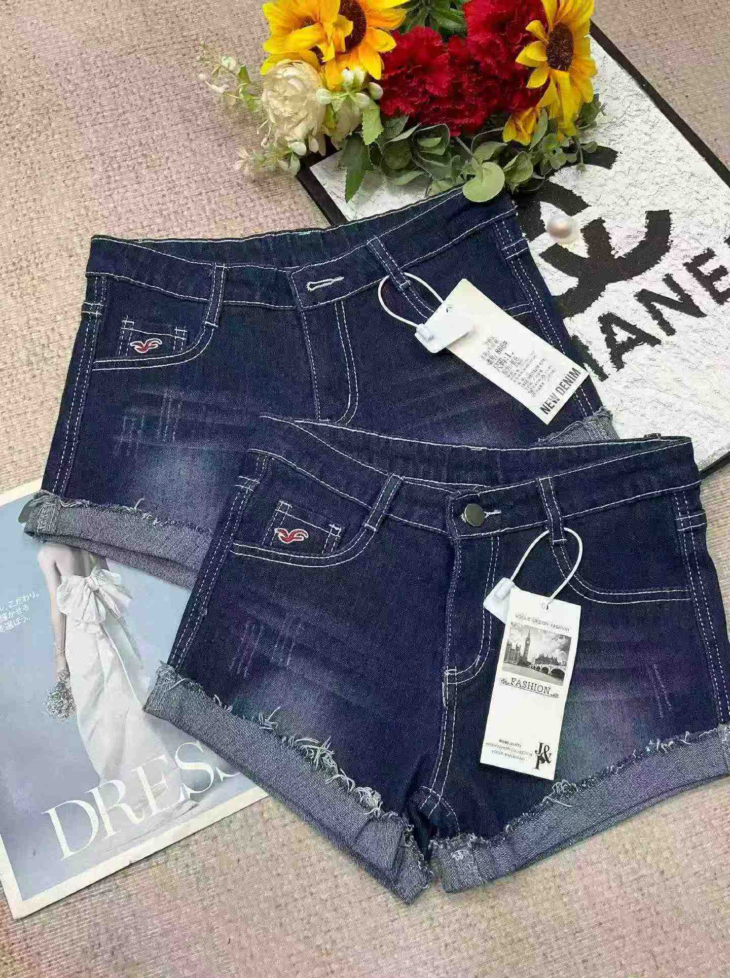Summer New Retro Embroidered Low Waist Stretch Denim Shorts, About 1100 Pieces - Image 3