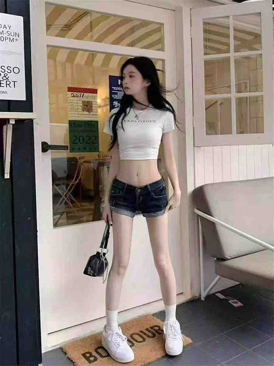 Summer New Retro Embroidered Low Waist Stretch Denim Shorts, About 1100 Pieces - Image 7