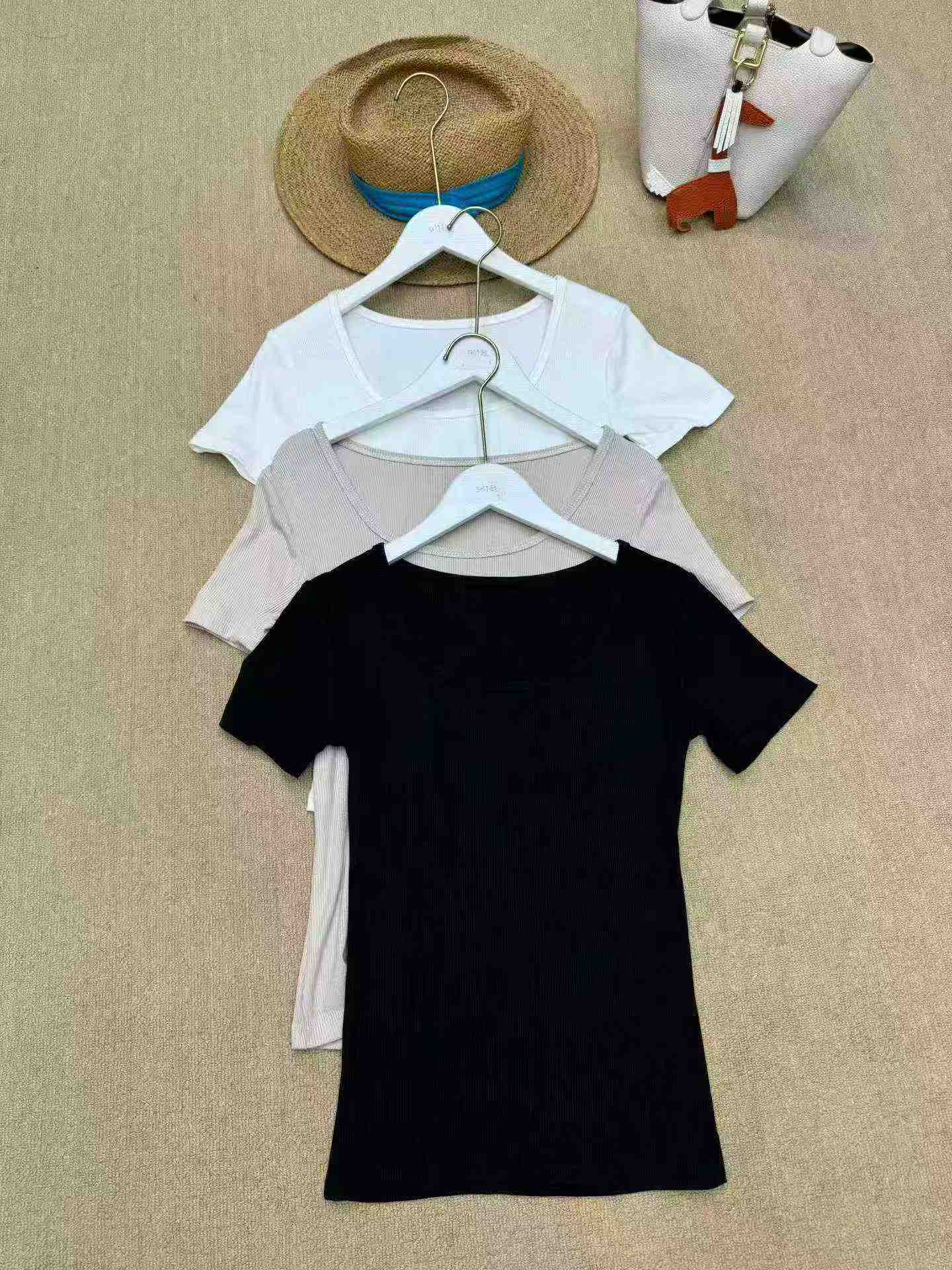 456 Pièces T-shirt slim à manches courtes en coton, nouveau style coréen 2026 - Image 4