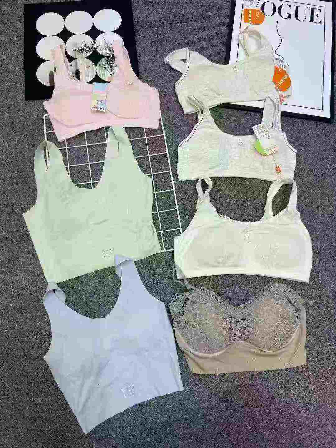 About 9800 Pieces Quality Backless Bralettes - Image 4