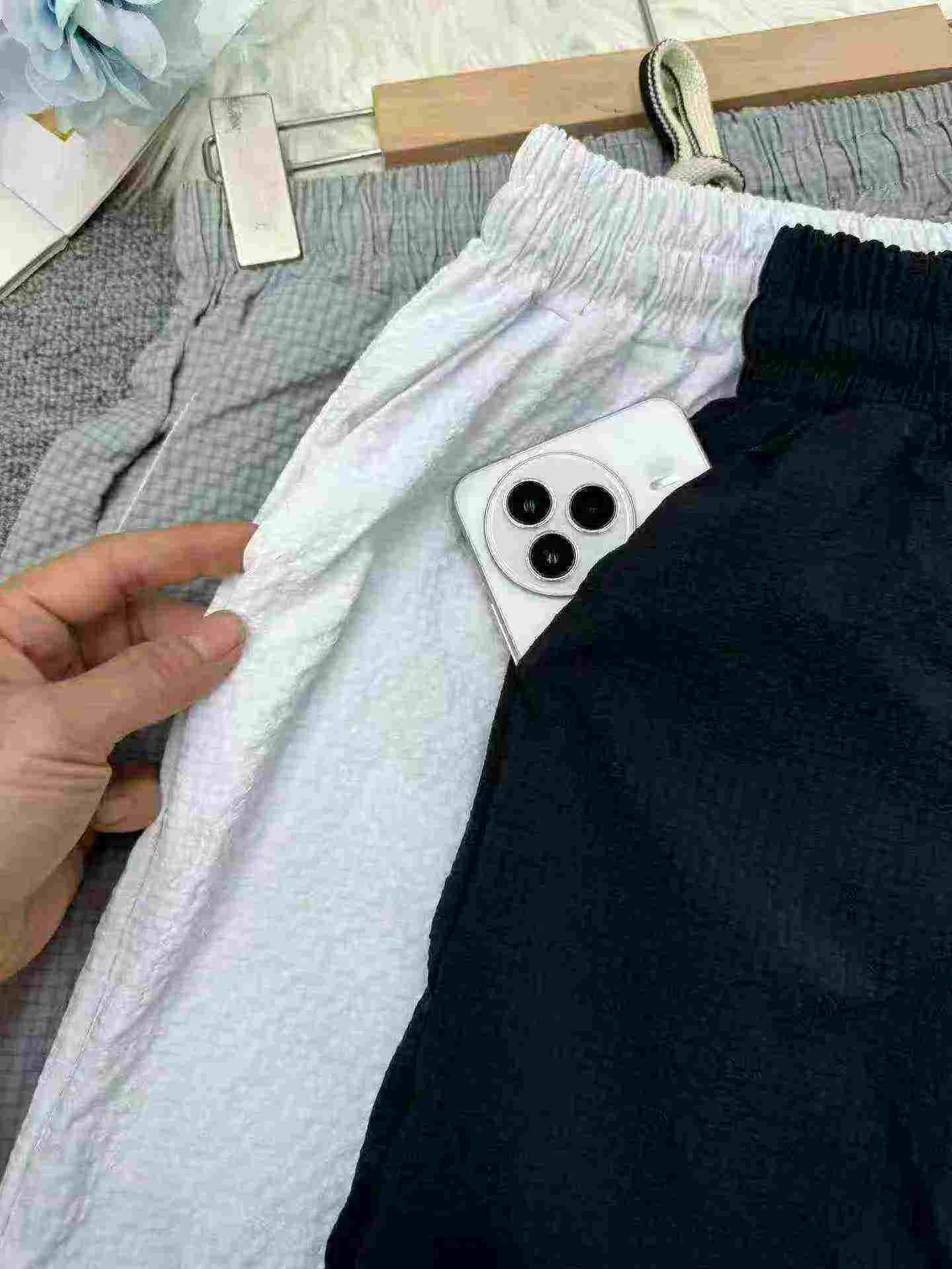 Men's Wrinkled Seersucker Loose Casual Summer Shorts 605PCS - Image 8