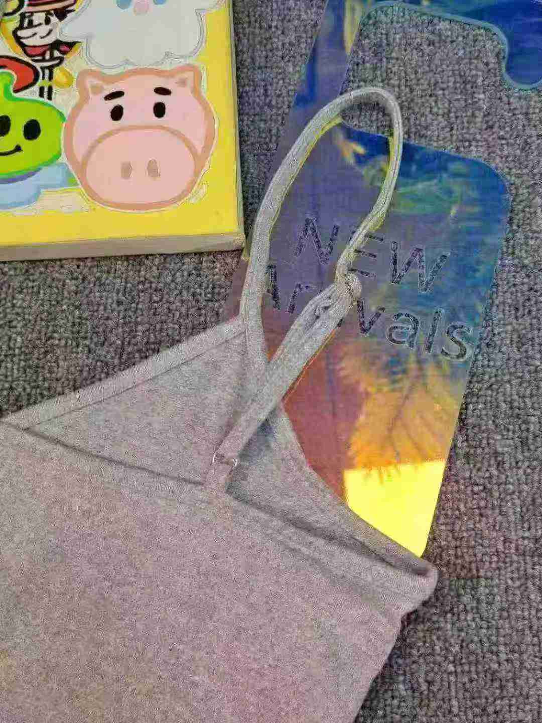 3300 Pcs Adjustable Strap V-neck Sexy Slim Cami Tank Tops - Image 7