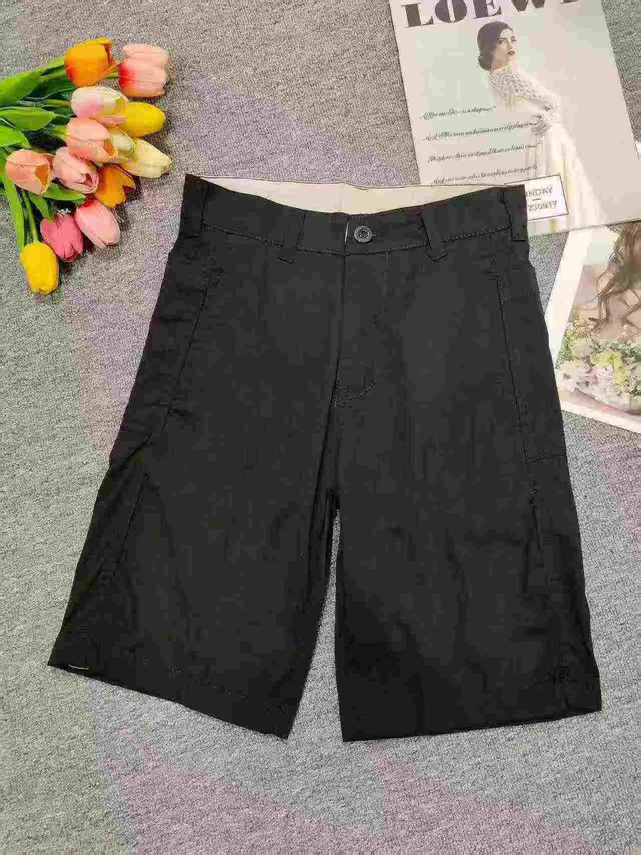500 Pcs Men's Casual Shorts - Image 7