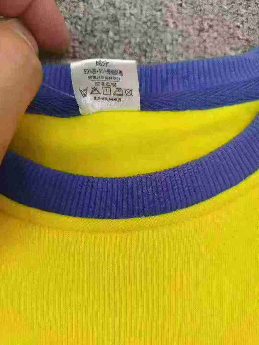 Around 800 Pcs Branded Fleece Lined Kids Hoodies - Image 6