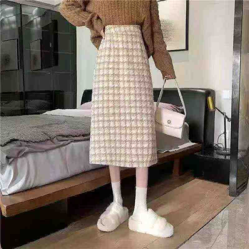 1007 Pcs Women's Tweed Boucle A-line Skirts - Image 3