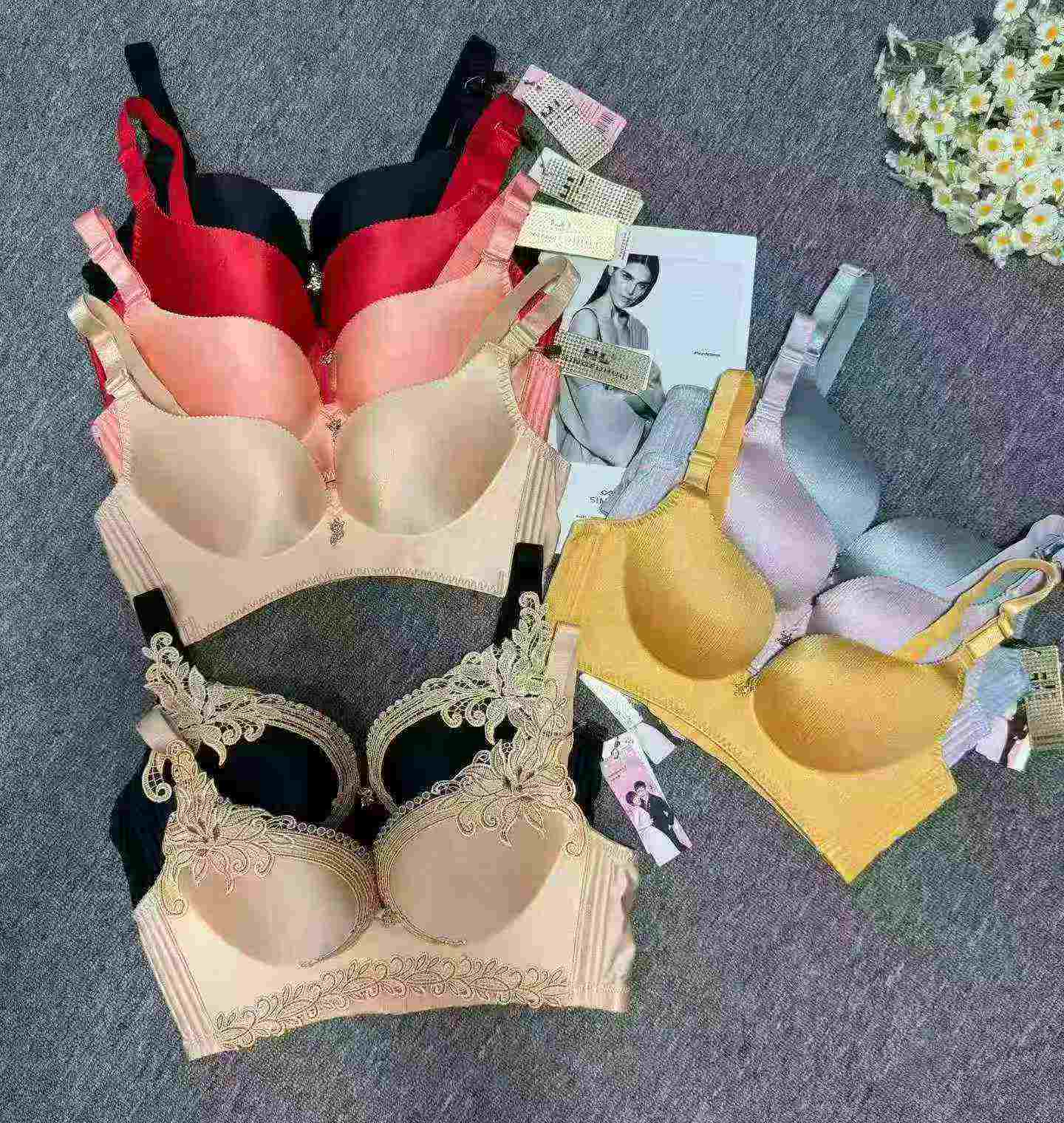 450 Pieces Branded Wireless Bras - Image 6