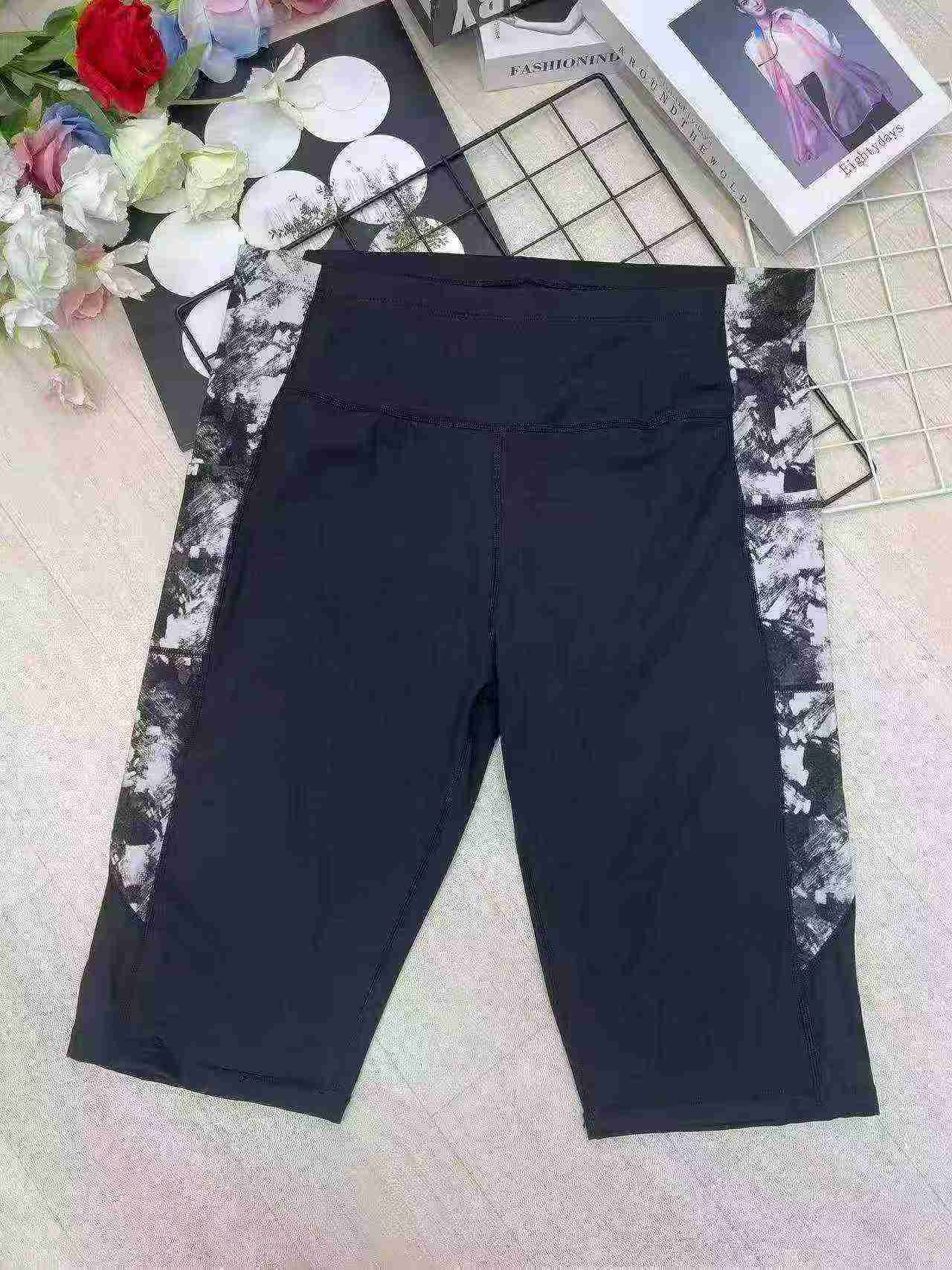 Calças Desportivas de Yoga de Qualidade, 1058 Peças, Liquidação - Image 4