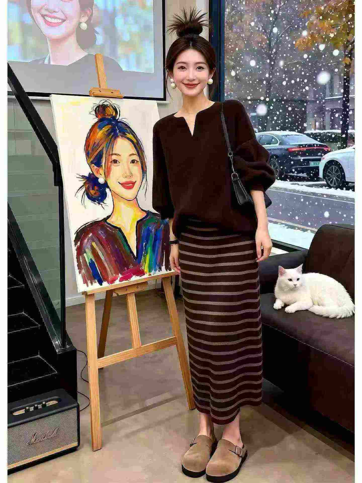 French Lazy Style V-neck Sweatshirt Striped Skirt Two-piece Set, 2153 sets total, MOQ 200 sets - Image 4