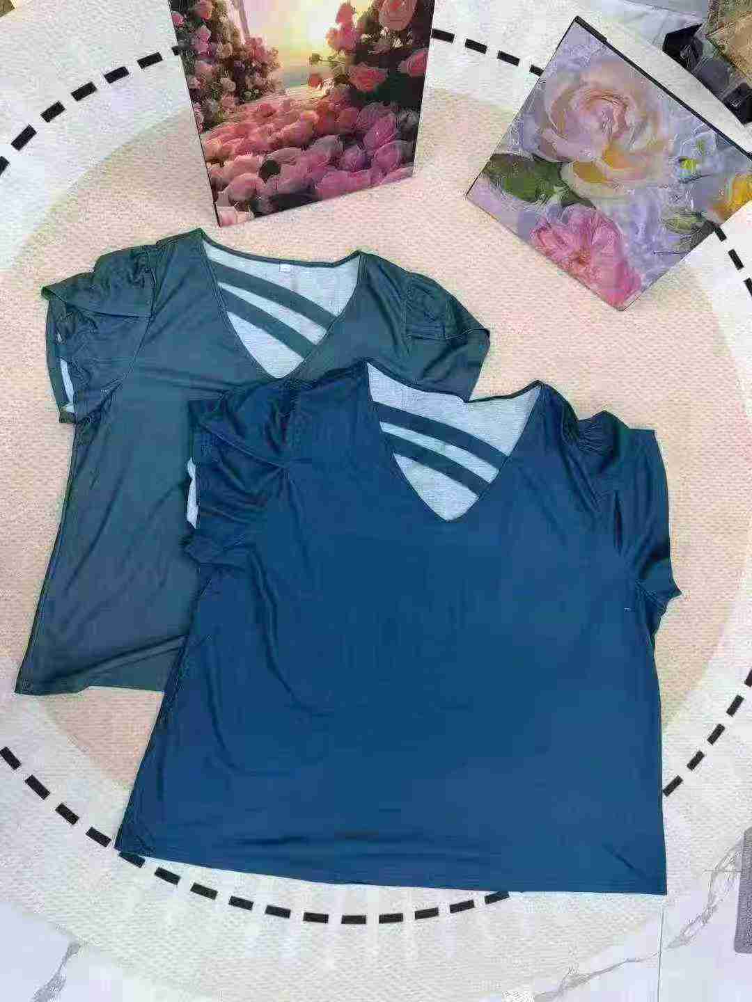 450 Pcs European American Original Women's V Neck Petal Sleeve T-Shirt - Image 2