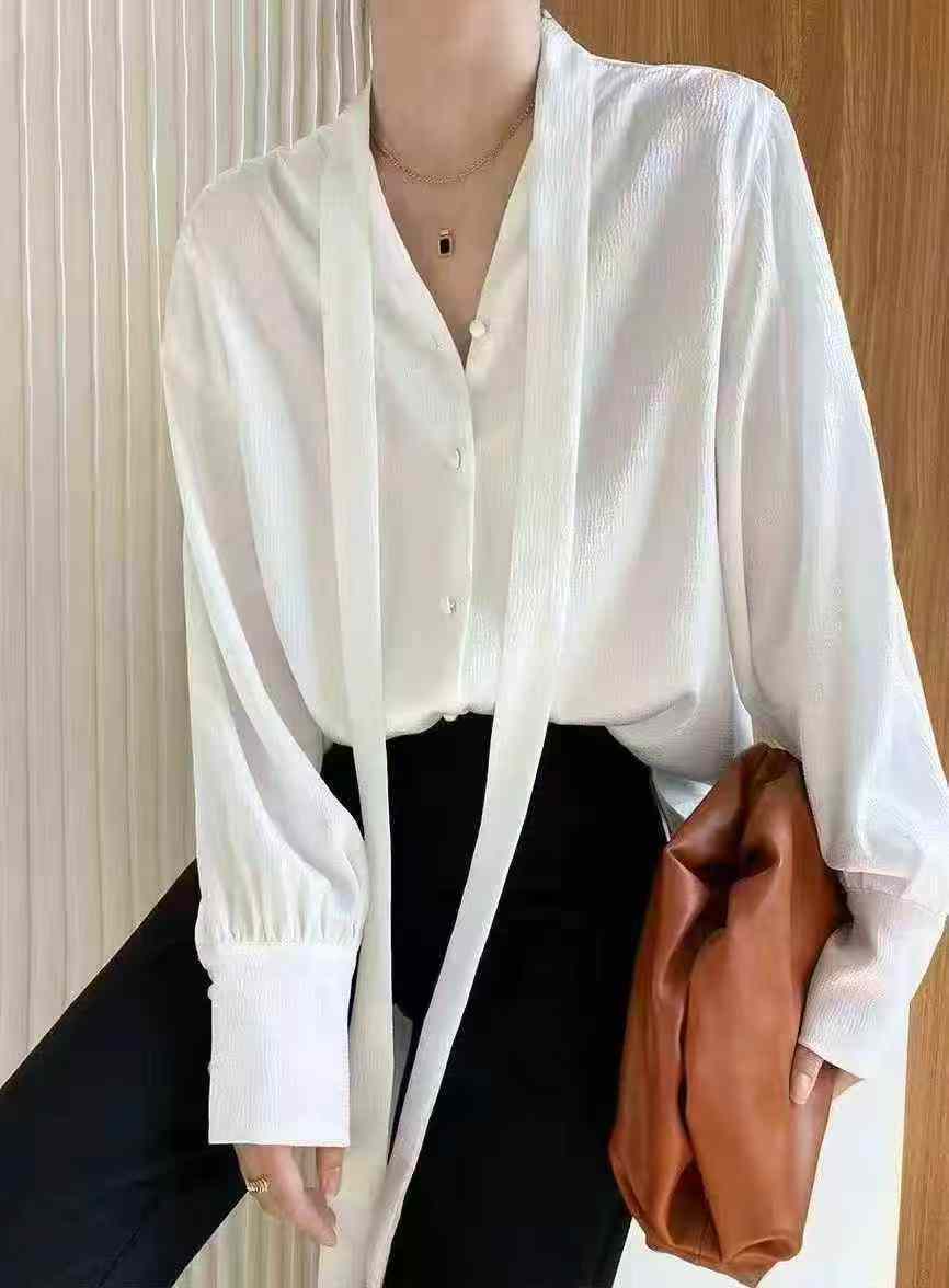 750 Pcs Original Designer New Chinese Style Long Sleeve Blouses - Image 3