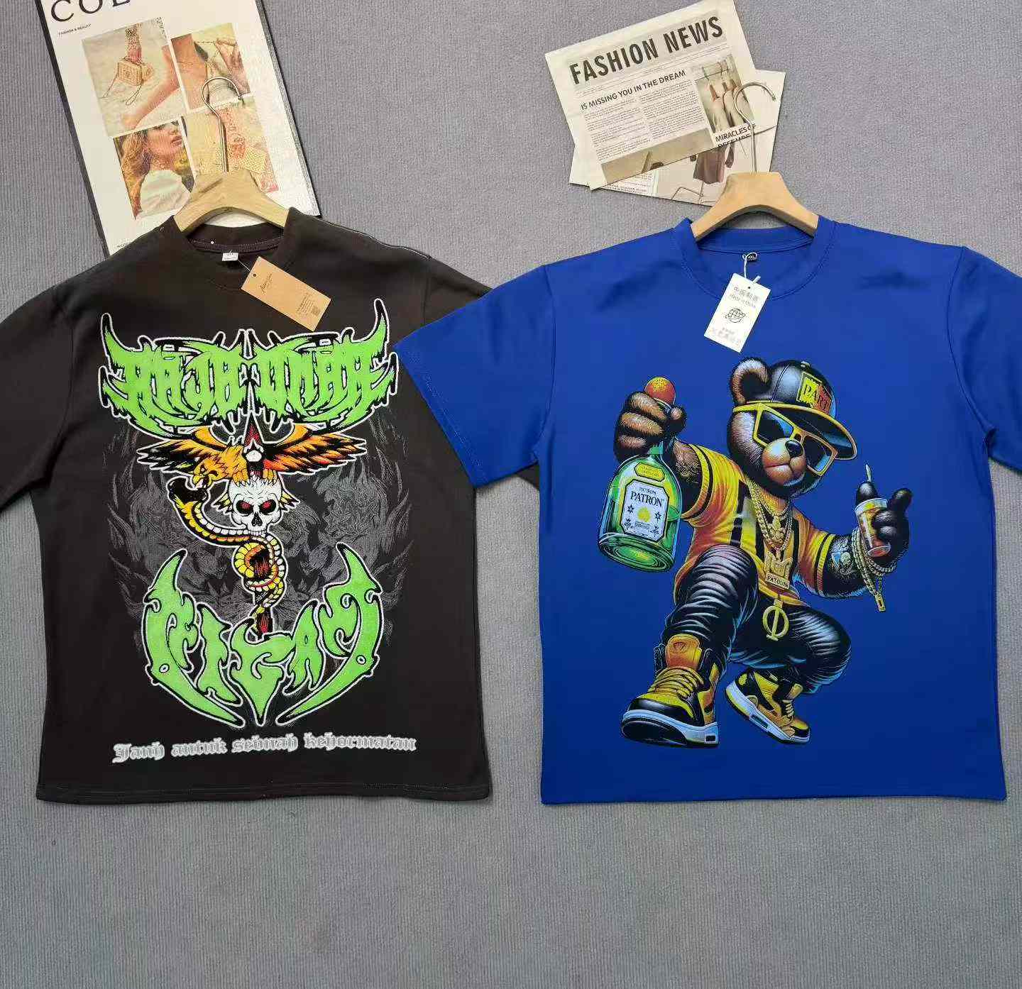 เสื้อยืดแขนสั้นผู้ชาย ทรงหลวม พิมพ์ลายสไตล์เรโทรโทนเข้ม น้ำหนักหนาพิเศษ 350 กรัม มีสินค้าคงคลังประมาณ 7,800 ตัว - Image 3