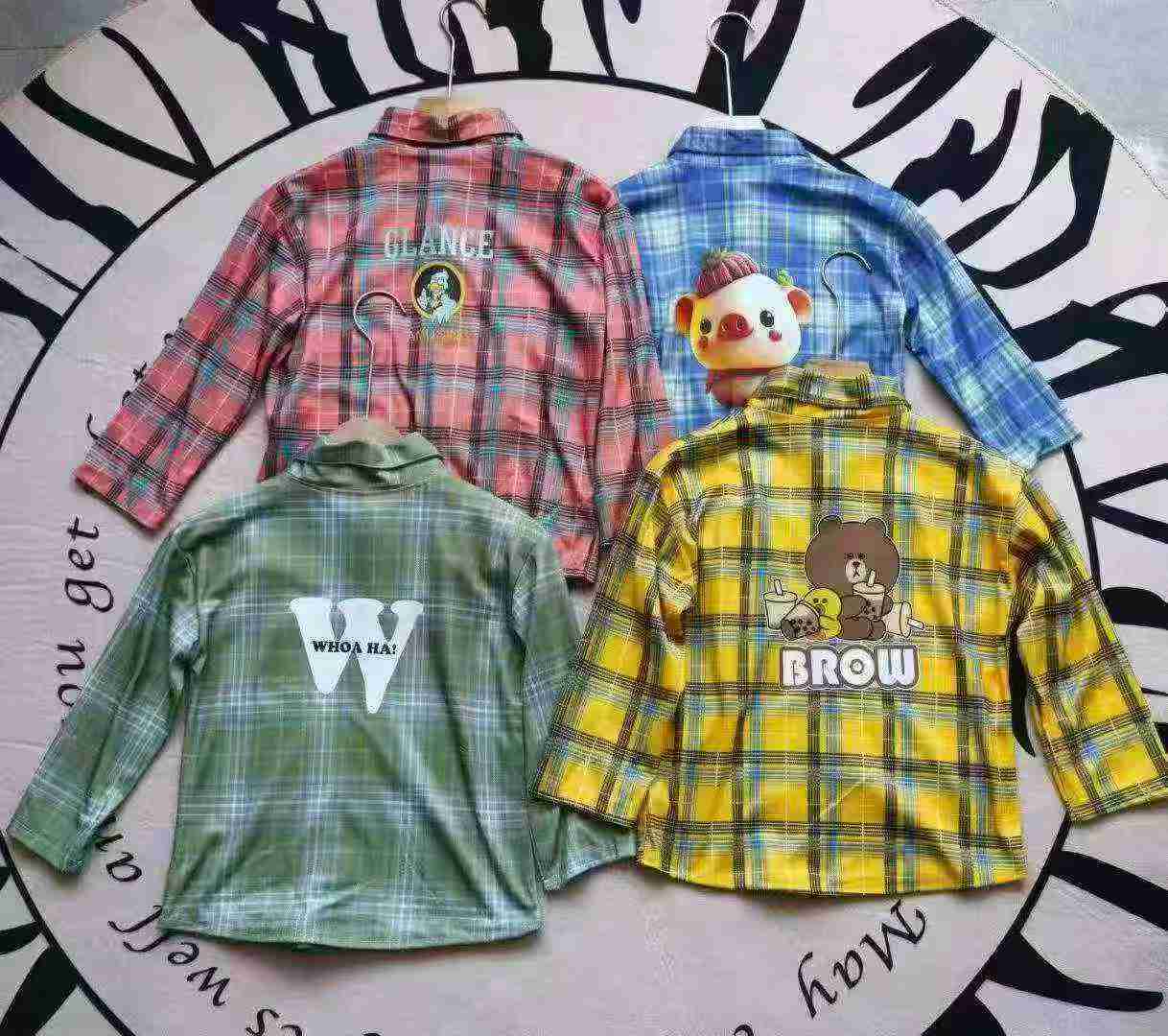 Cerca de 350 Peças de Camisas Xadrez de Manga Comprida para Crianças - Image 4