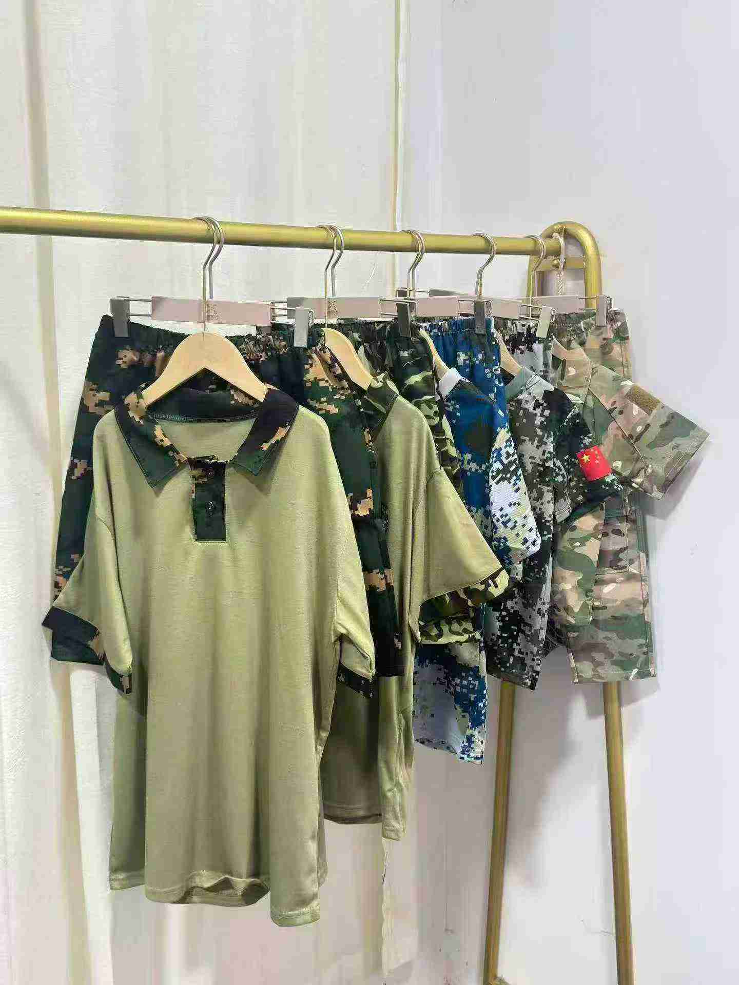 Ensemble à manches courtes camouflage pour enfants, 1340 ensembles - Image 5