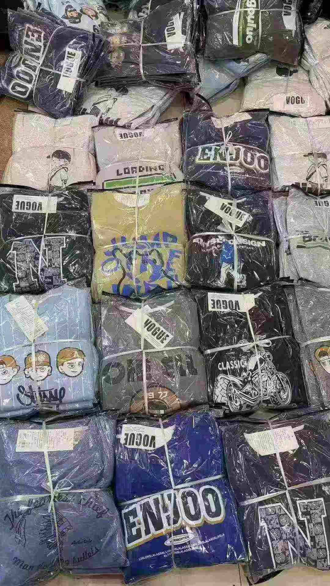Sweatshirts à col ras du cou tendance pour hommes de marque VOGUE, 3 600 pièces, déstockage en gros - Image 7