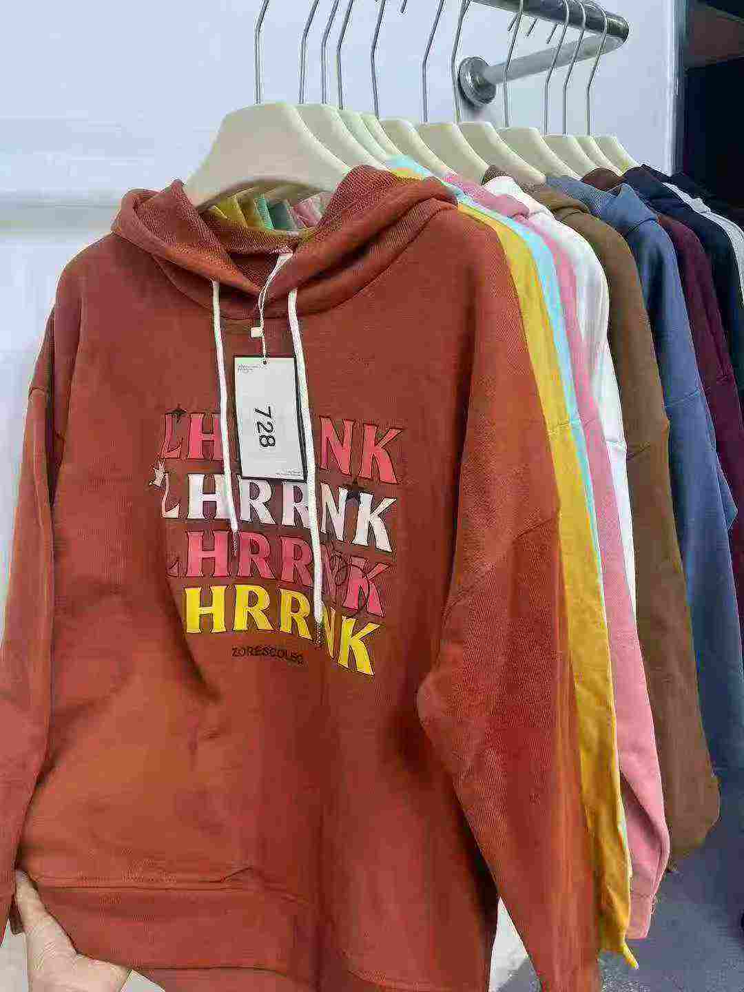 12000 Pieces Spring Non-fleece Cotton Hooded Women's Sweatshirts Wholesale - Image 3