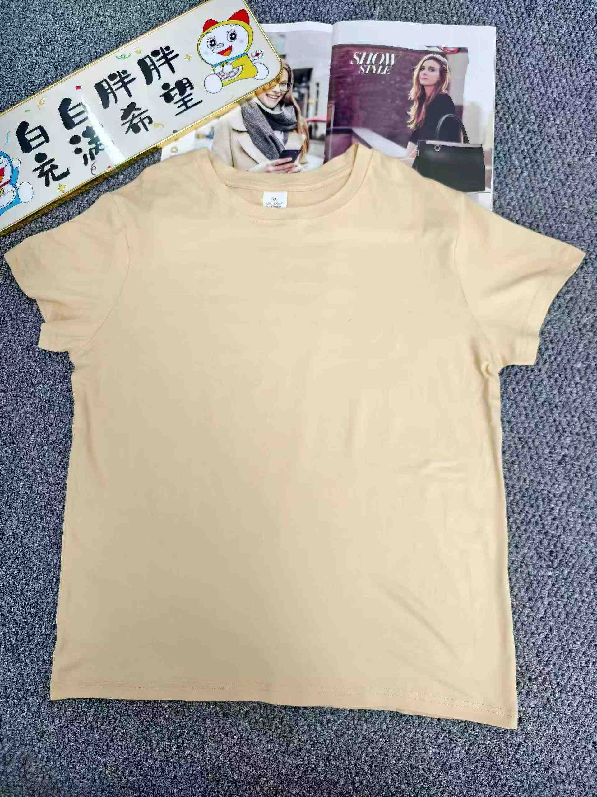 About 4500pcs Unisex Milk Silk Solid Casual Short Sleeve T-Shirts - Image 4