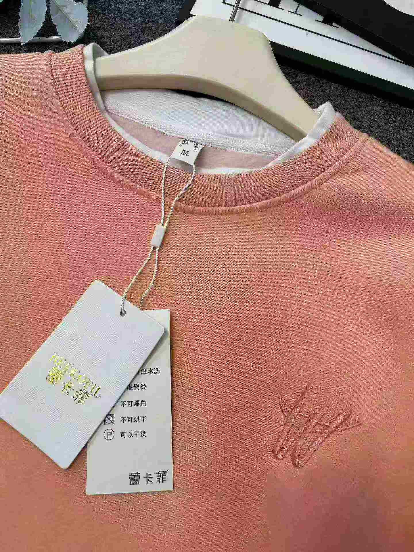 500PCS Women's Fake Two-piece Fleece Lined Cotton Blend Round Neck Sweatshirt - Image 4