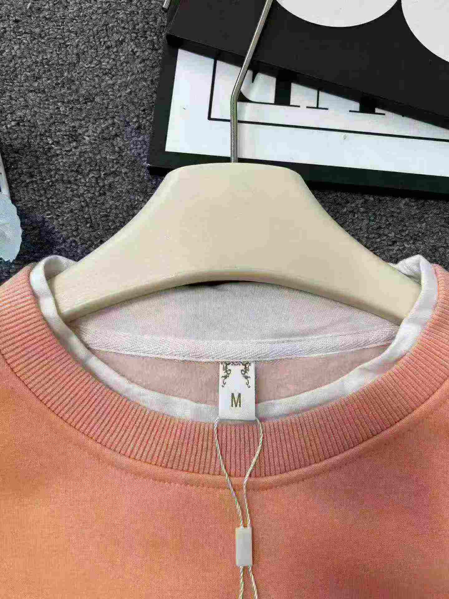 500PCS Women's Fake Two-piece Fleece Lined Cotton Blend Round Neck Sweatshirt - Image 7