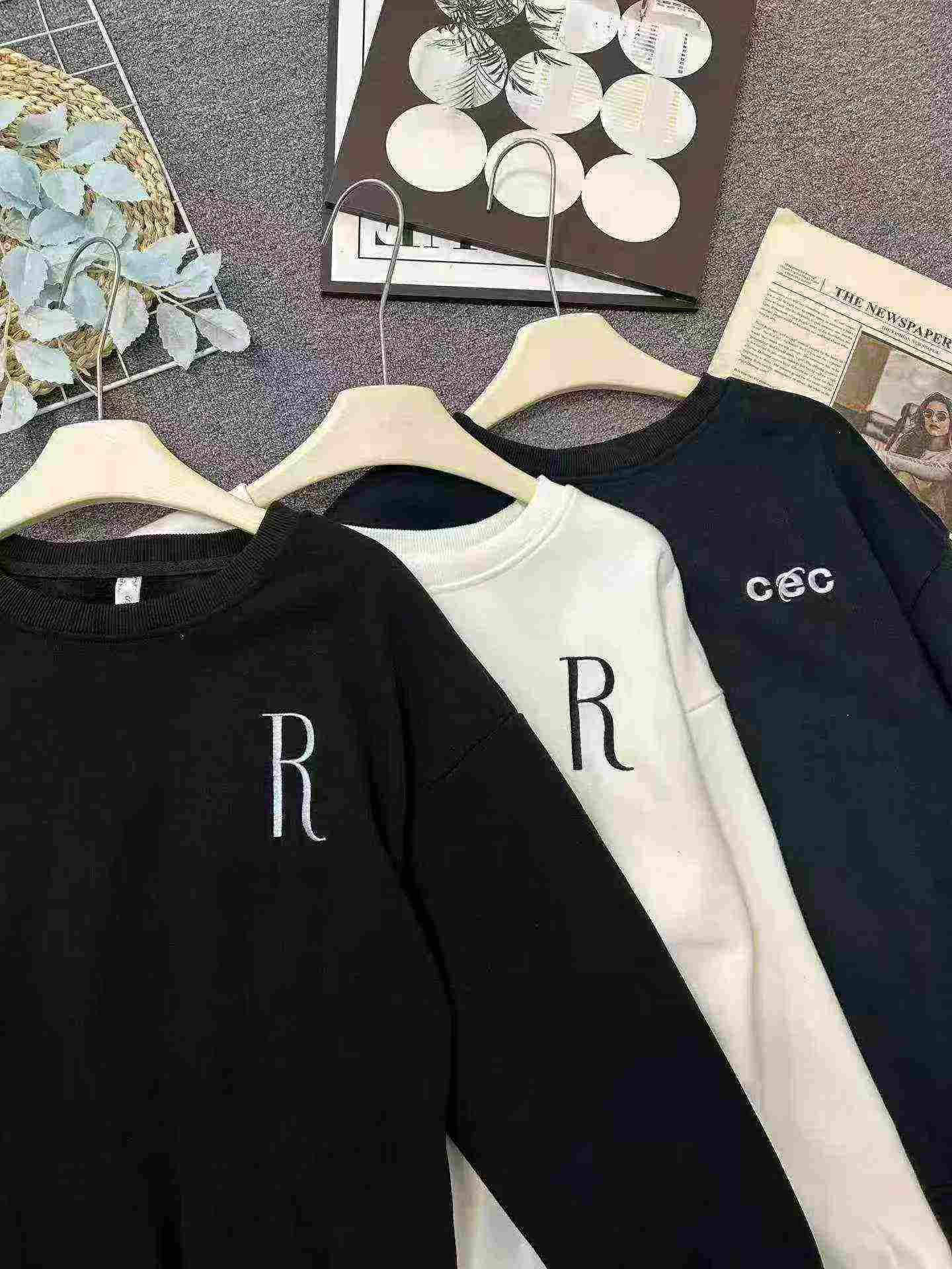 800 Potong Sweatshirt Katun Kerah Bulat Bordir Wanita - Image 3