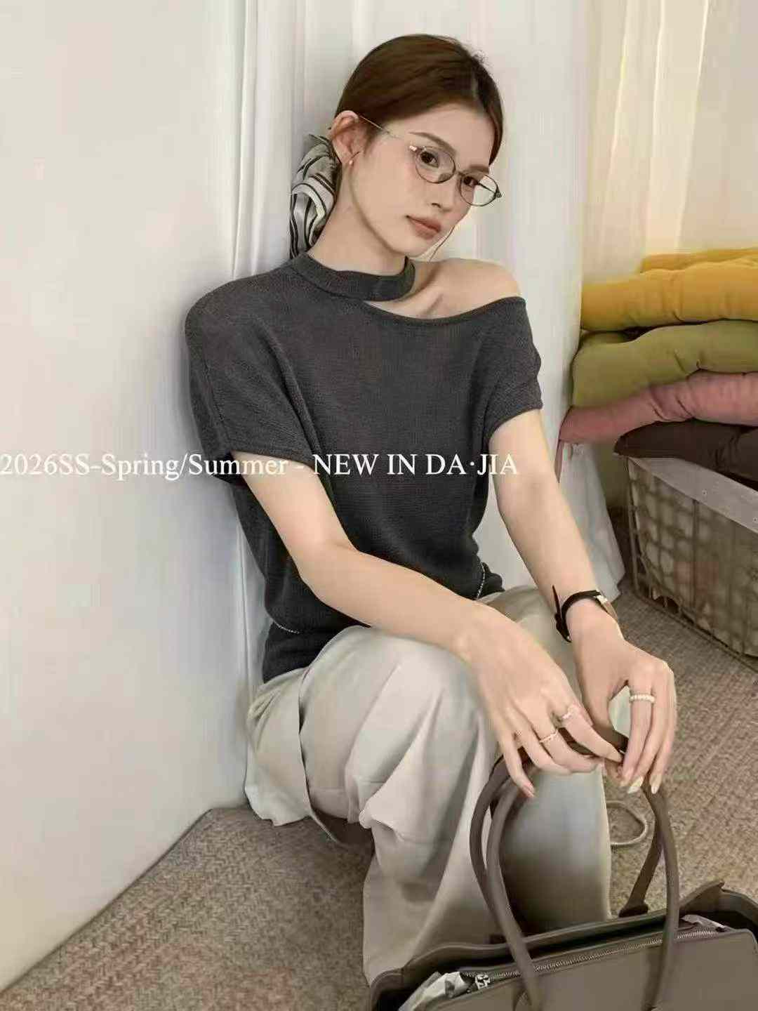 New Basic Halter Off-shoulder Knit Top, 2100 Pieces Bulk Stock - Image 3