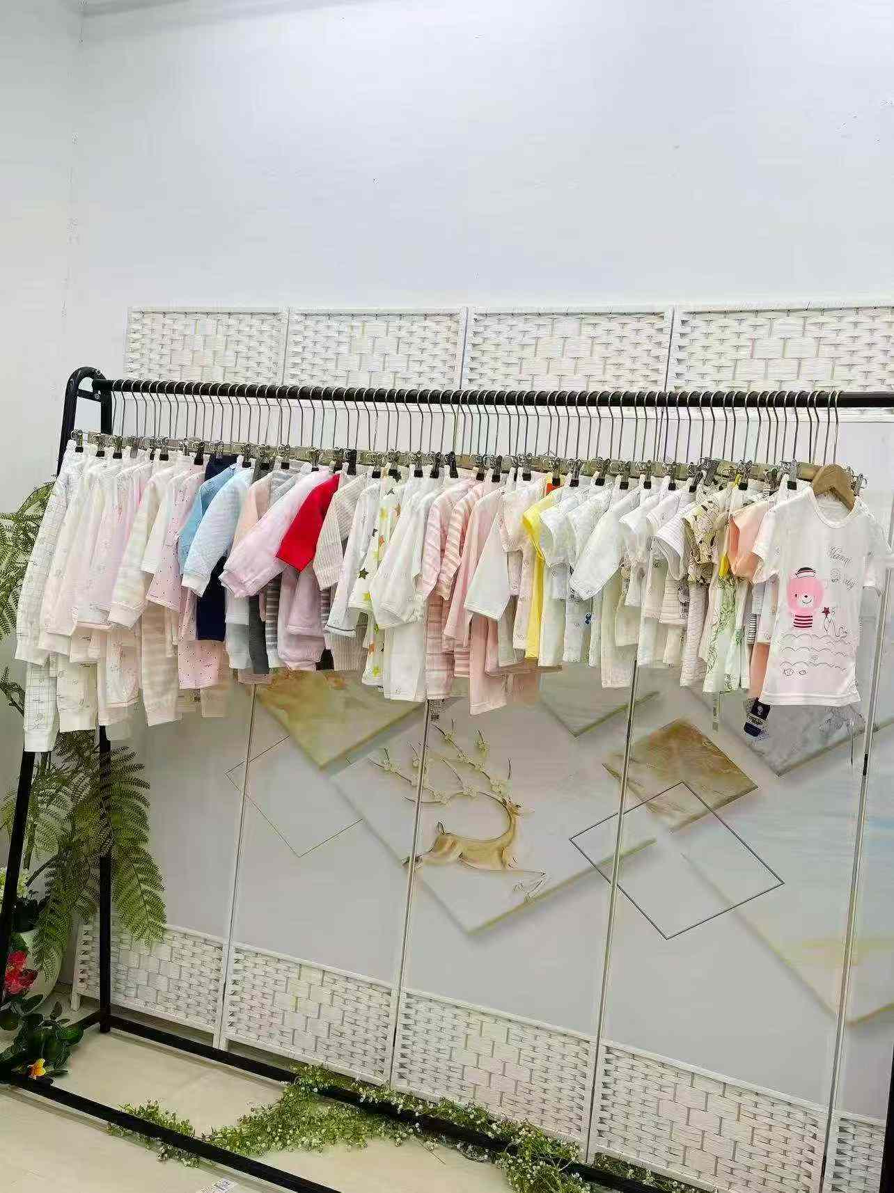 Branded Kids Clothing Sets, 3601 Sets Total, Clearance - Image 2