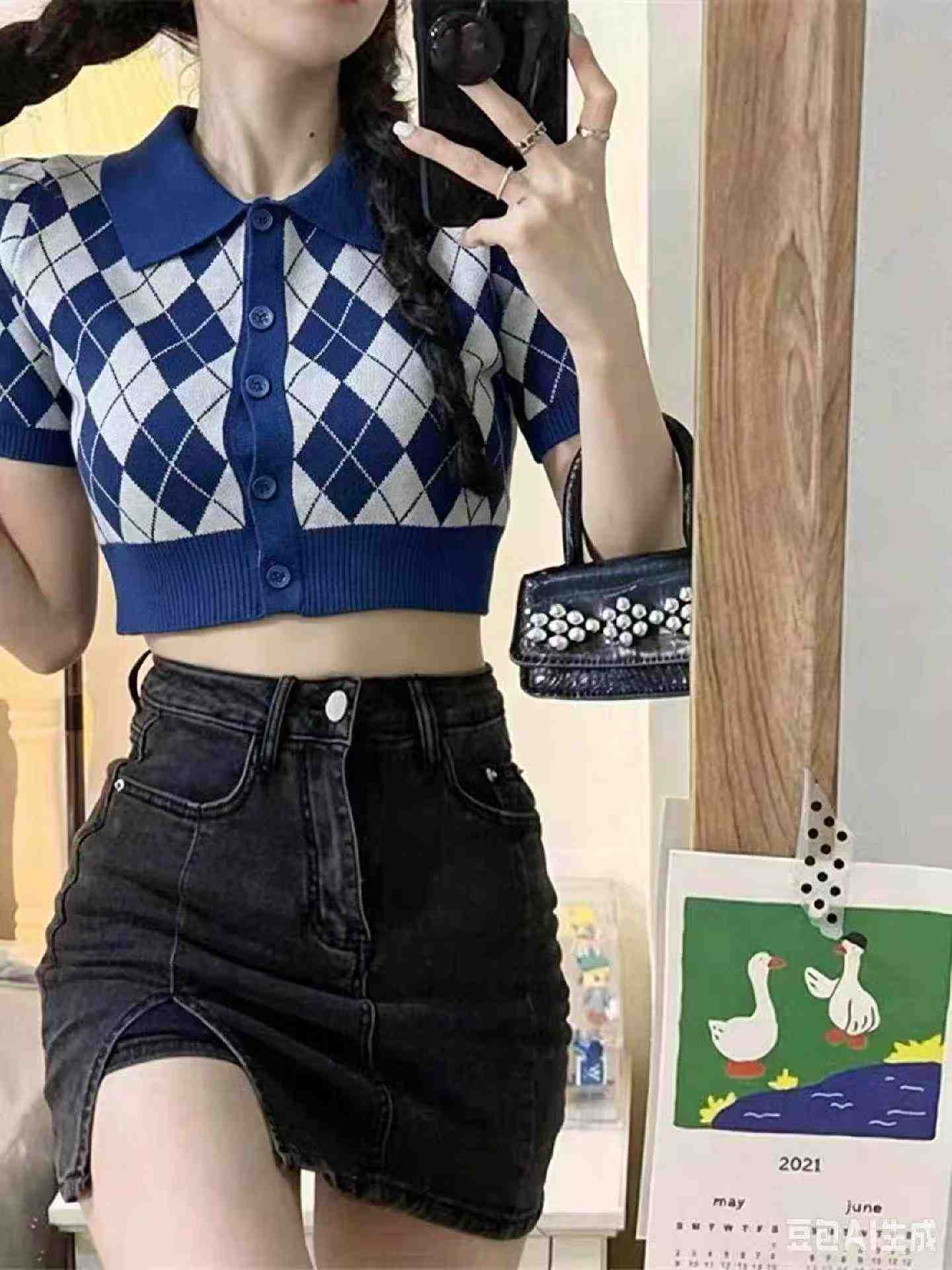 Summer New Korean American Style Vintage Plaid Polo Collar Knit Top, 4000 Pieces - Image 9