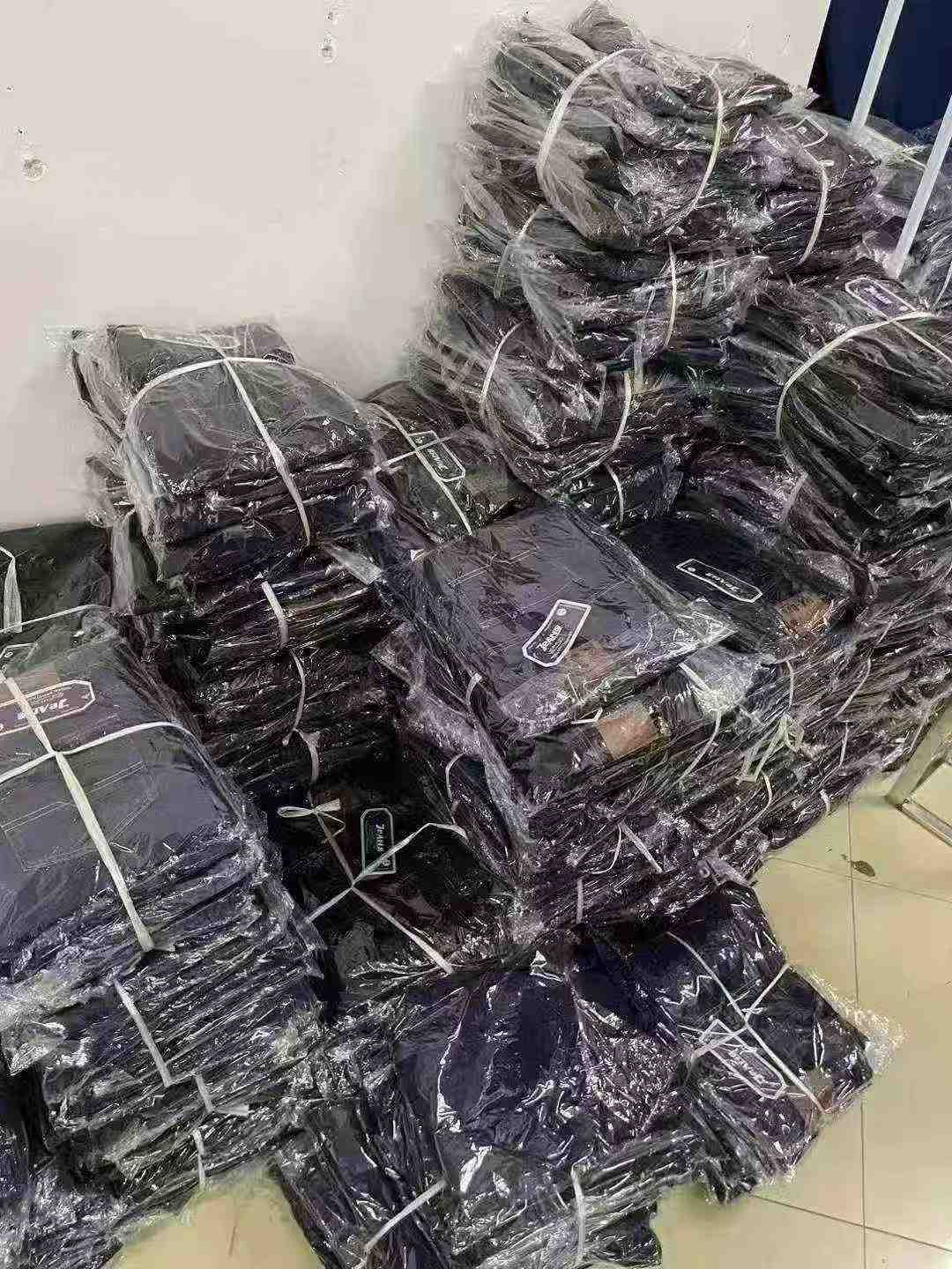Men's Business Denim Jeans 5000 Pieces Bulk Stock - Image 7