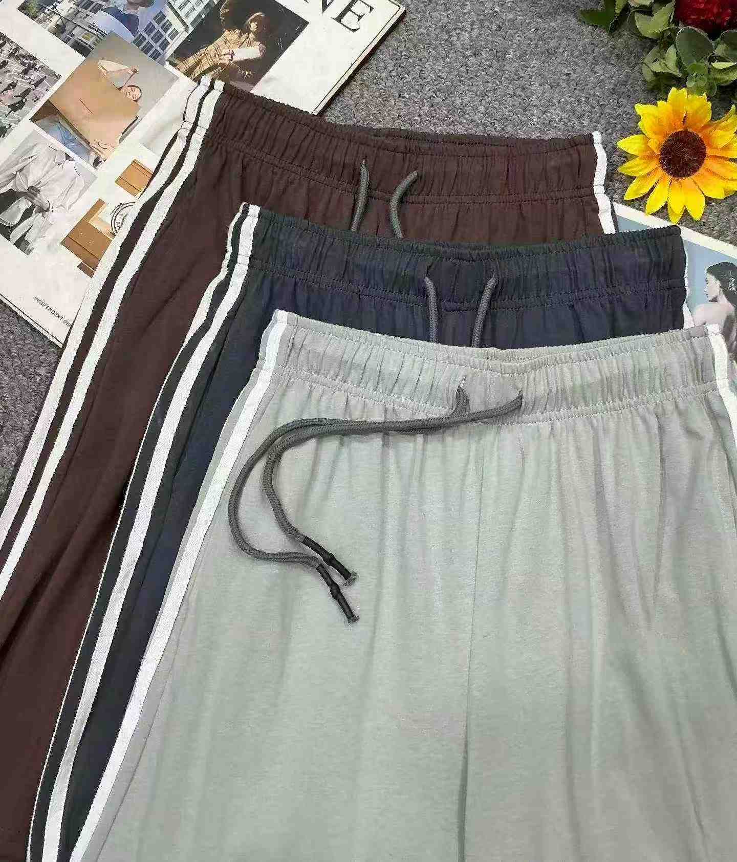 Summer New Retro Colorblock 3-Stripe Loose Wide Leg Casual Sports Shorts 445PCS - Image 4