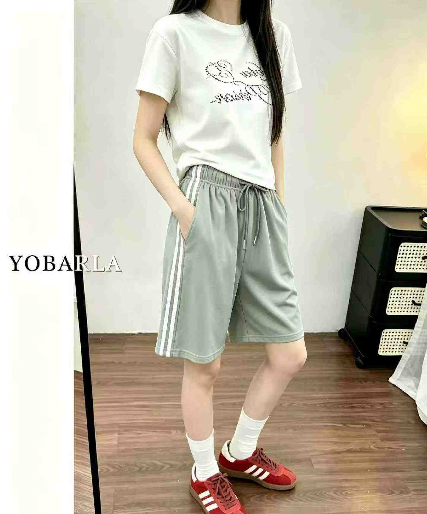 Summer New Retro Colorblock 3-Stripe Loose Wide Leg Casual Sports Shorts 445PCS - Image 6